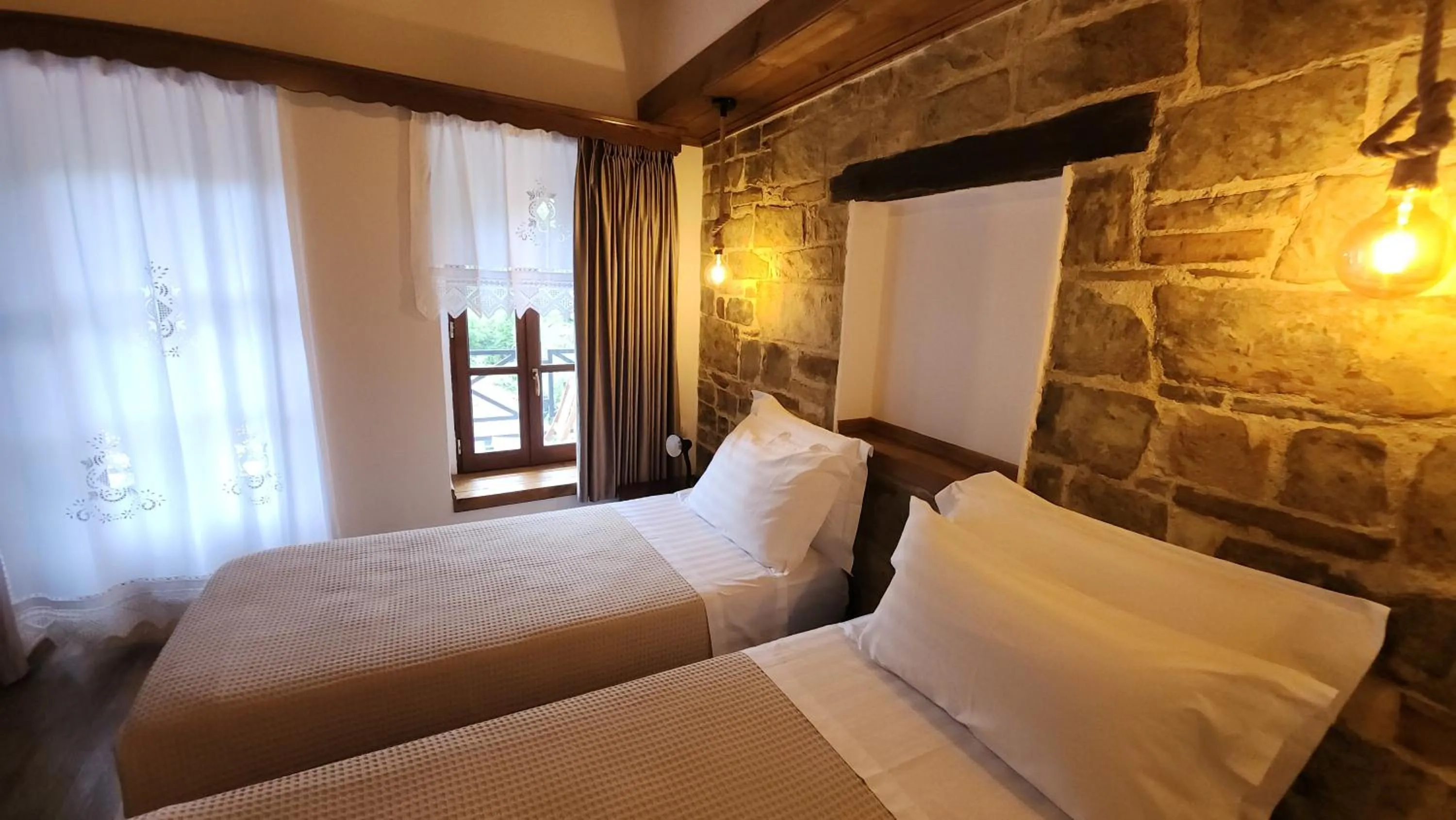 Bed in Bizant House Boutique Hotel