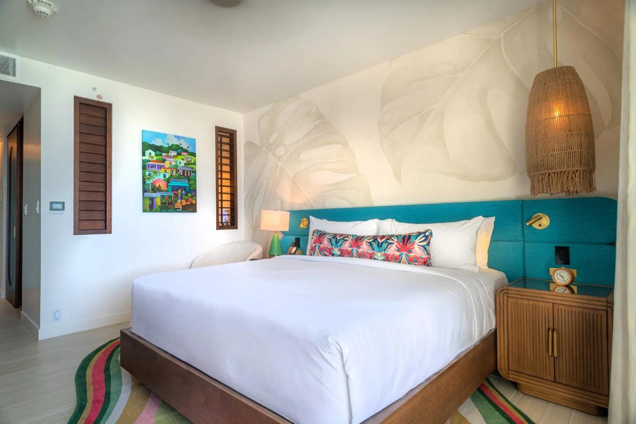 Photo of the whole room, Bed in Hotel Indigo Bridgetown Barbados by IHG