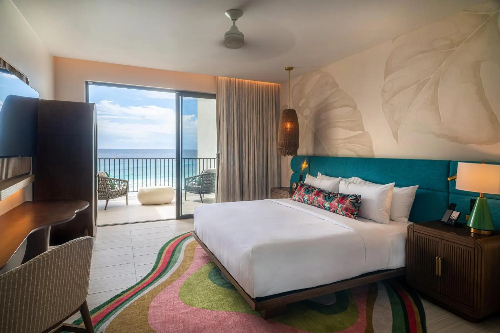 Photo of the whole room, Bed in Hotel Indigo Bridgetown Barbados by IHG