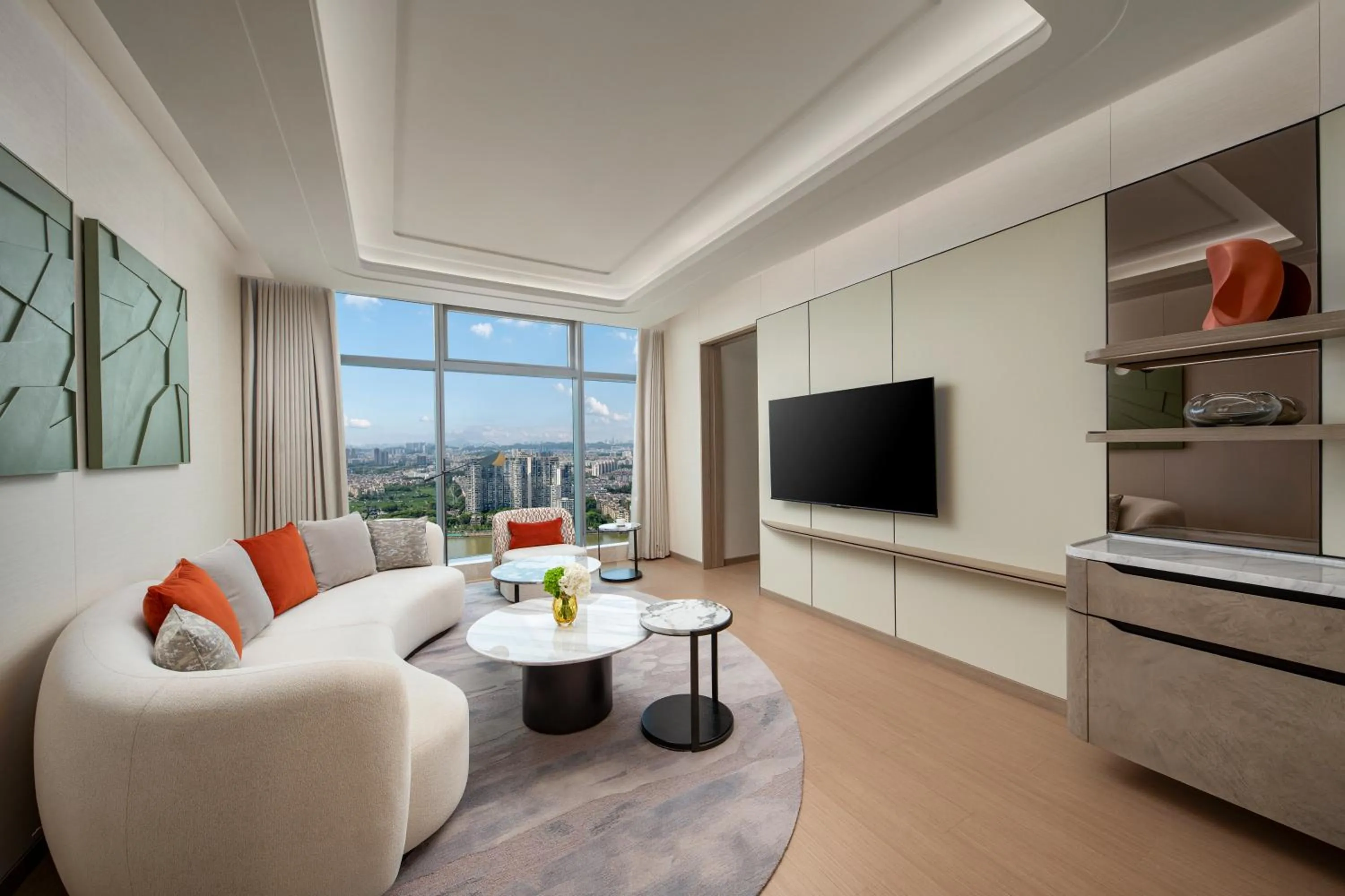 Living room in Crowne Plaza Guangzhou Window of Canton
