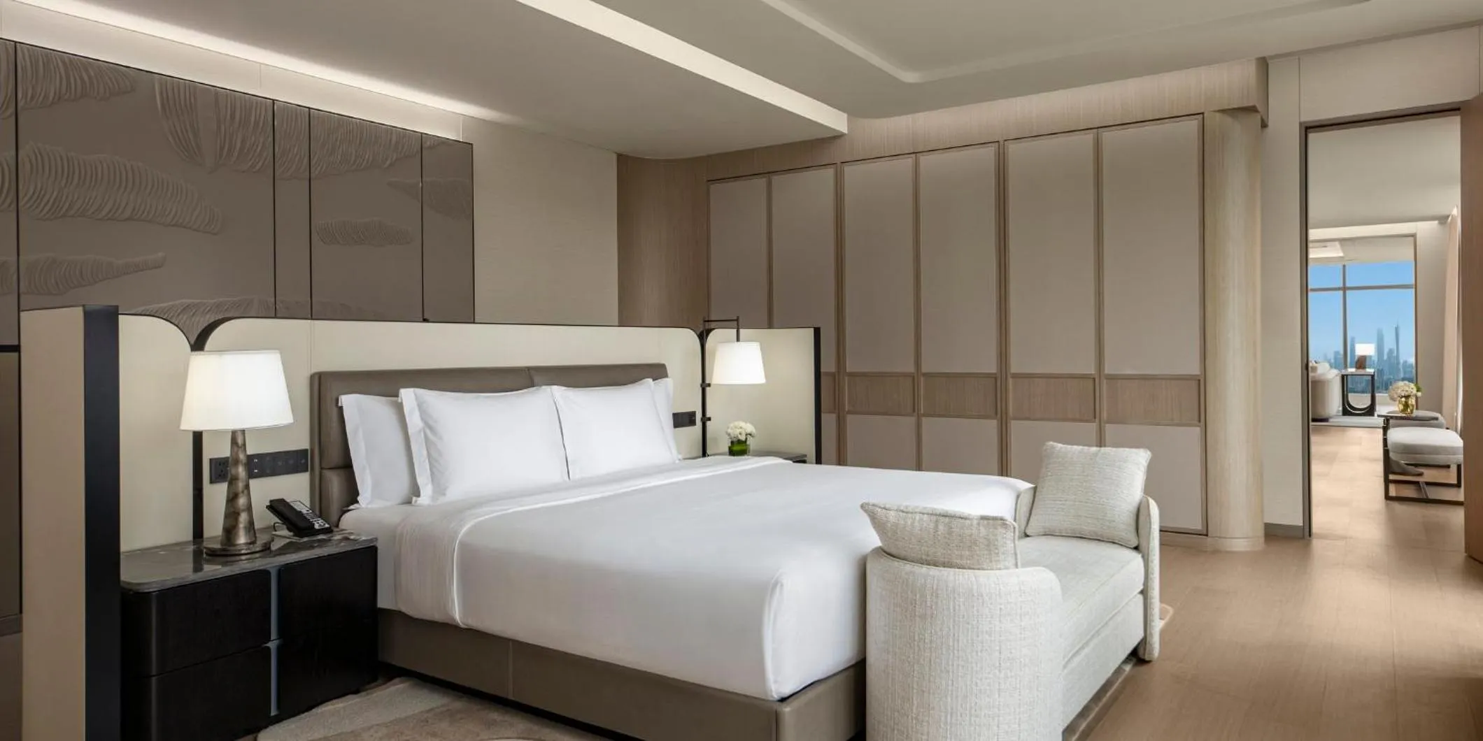 Bedroom, Bed in Crowne Plaza Guangzhou Window of Canton