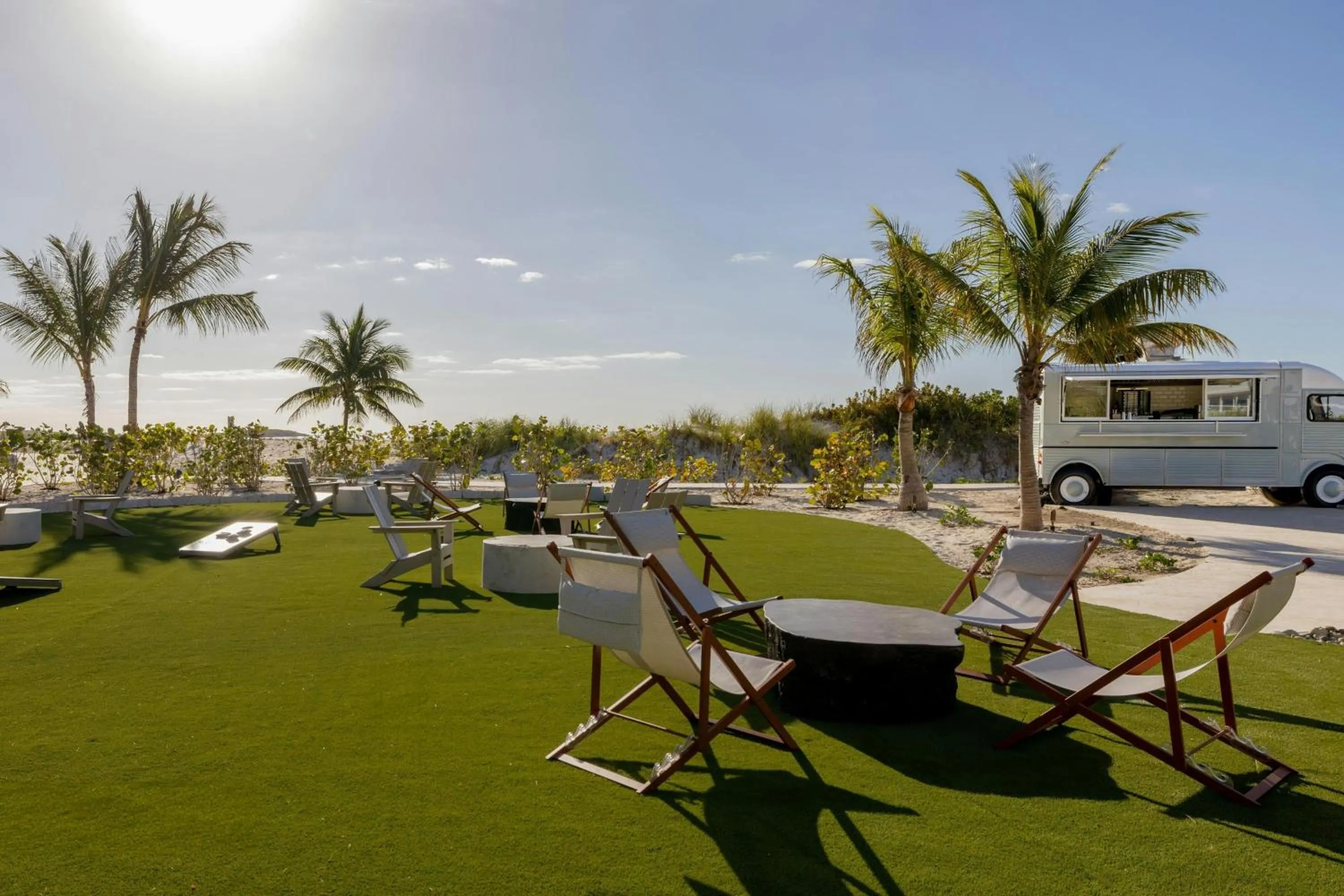 Restaurant/places to eat in Salterra, a Luxury Collection Resort & Spa, South Caicos