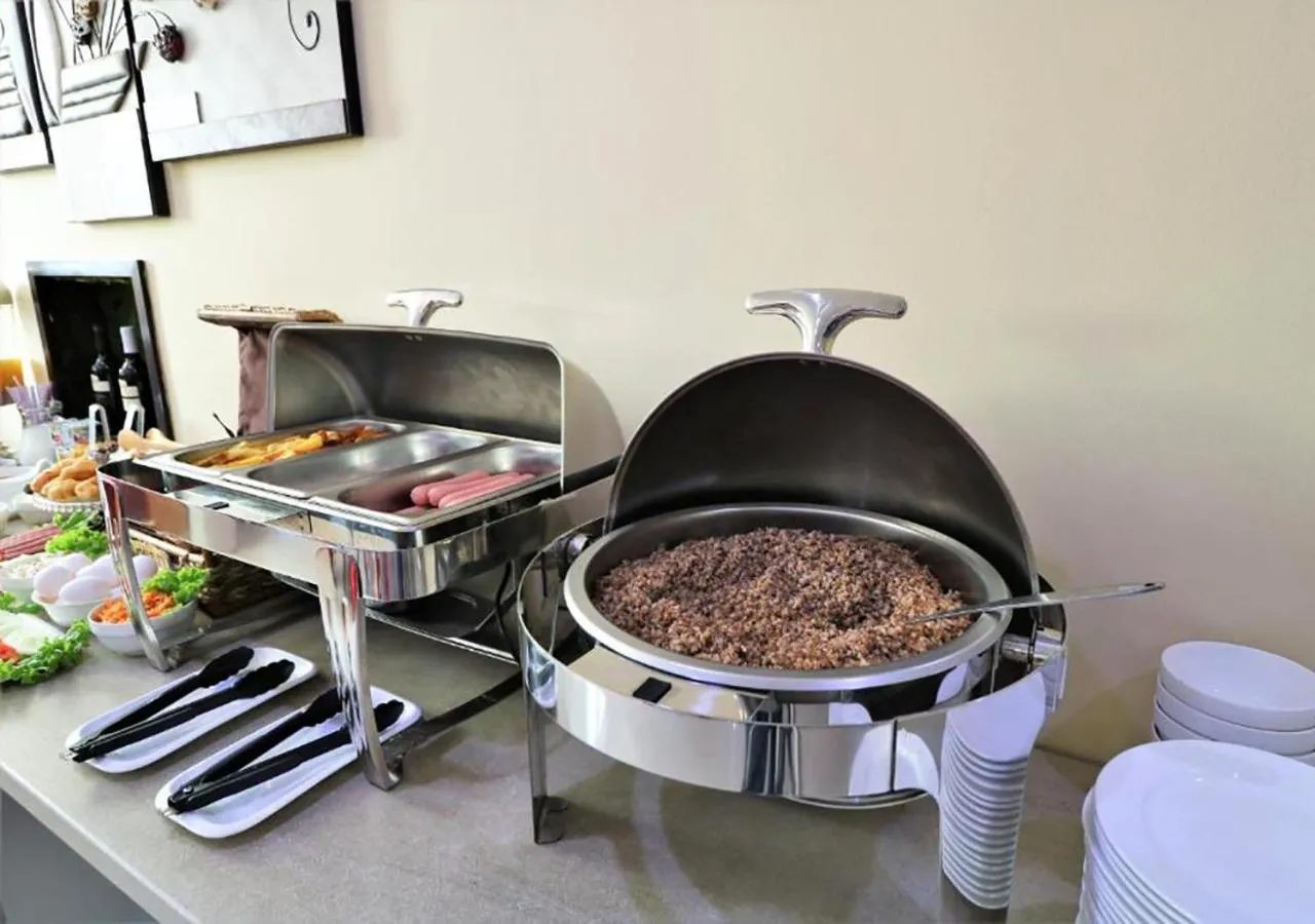 Food and drinks in East Gate Boutique Hotel