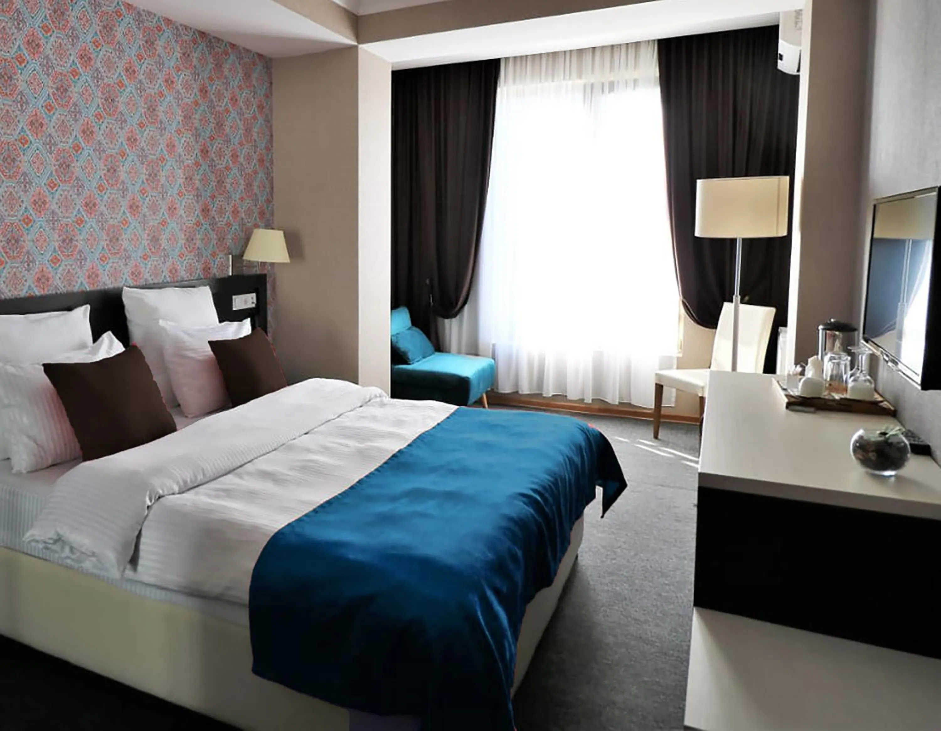 Photo of the whole room, Bed in East Gate Boutique Hotel