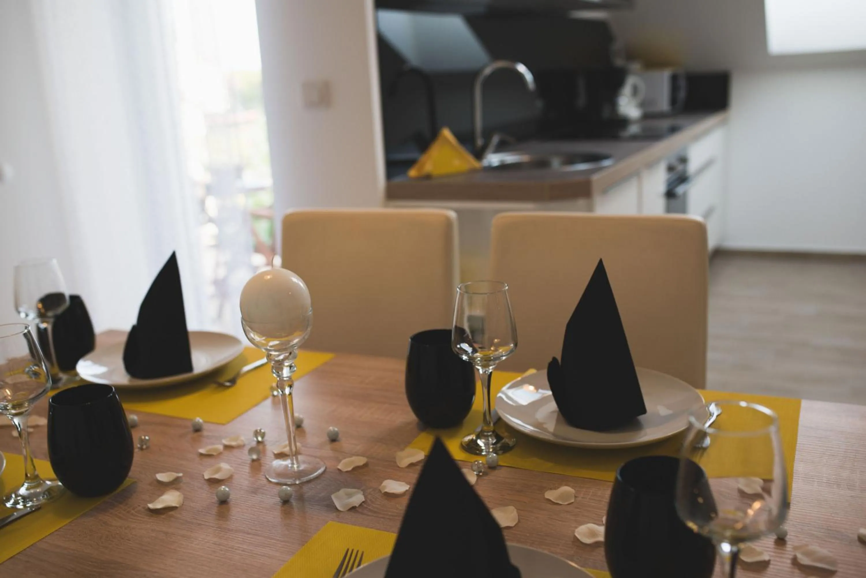 Dining area in Apartments Sunny Garden