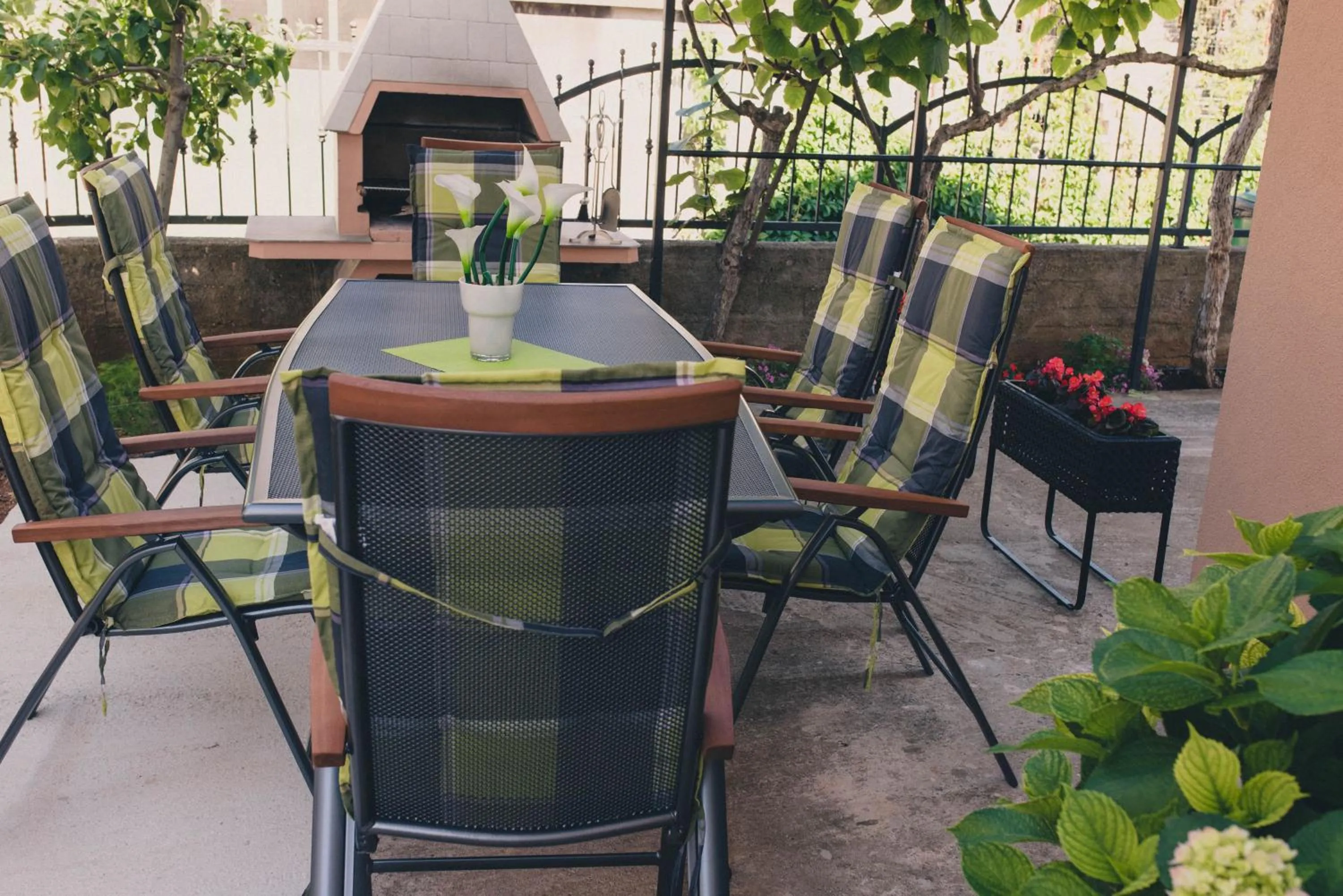 BBQ facilities in Apartments Sunny Garden