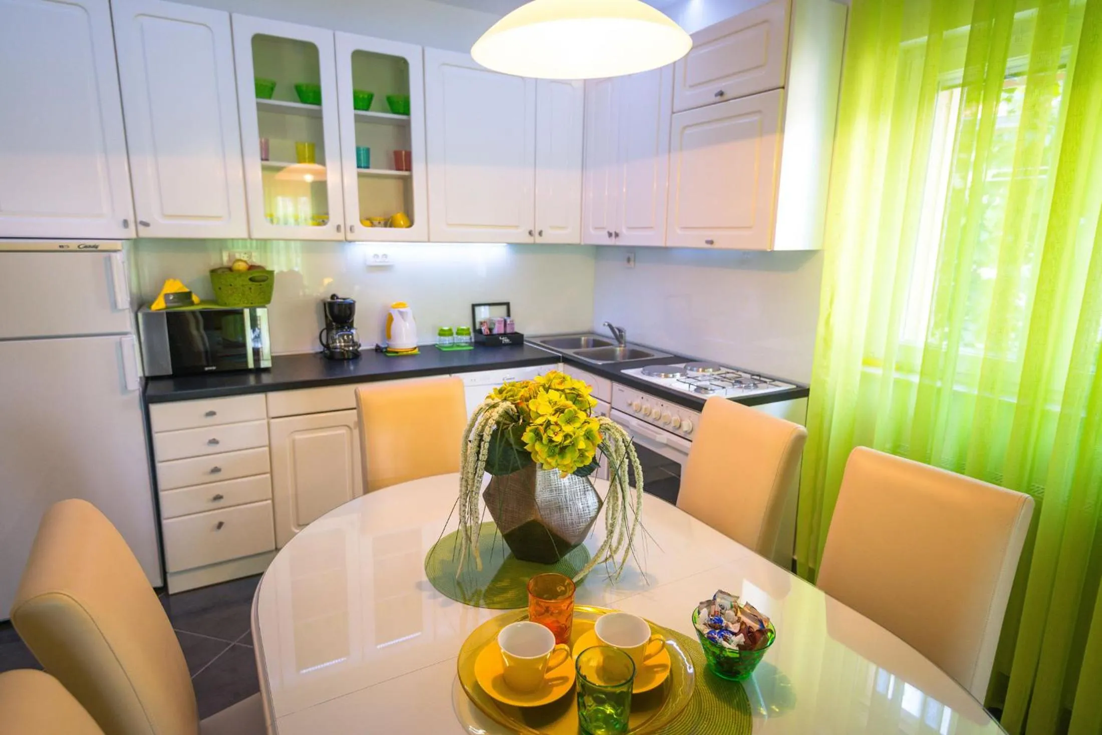 Coffee/tea facilities in Apartments Sunny Garden