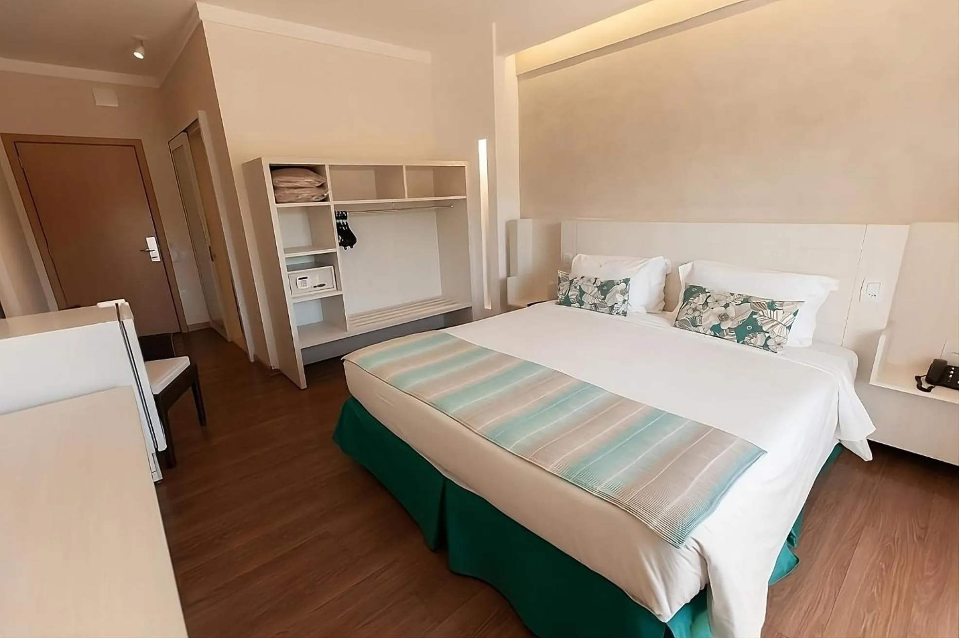 Bedroom, Bed in Hot Beach Celebration