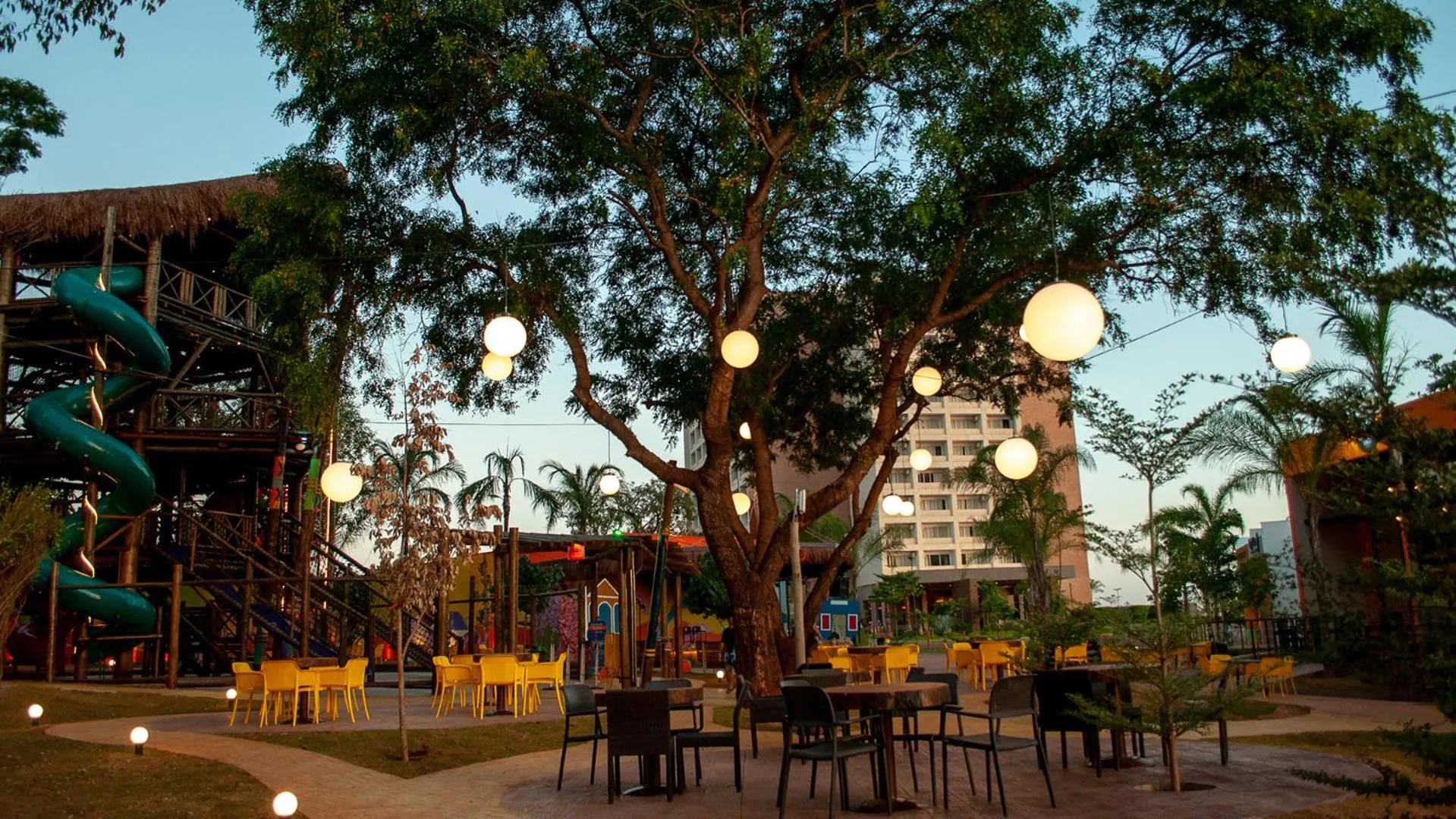 Property building in Hot Beach Celebration