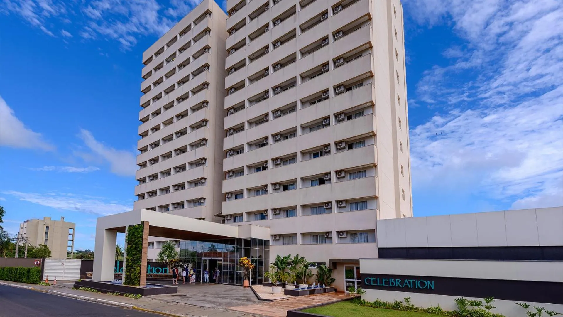 Property building in Hot Beach Celebration