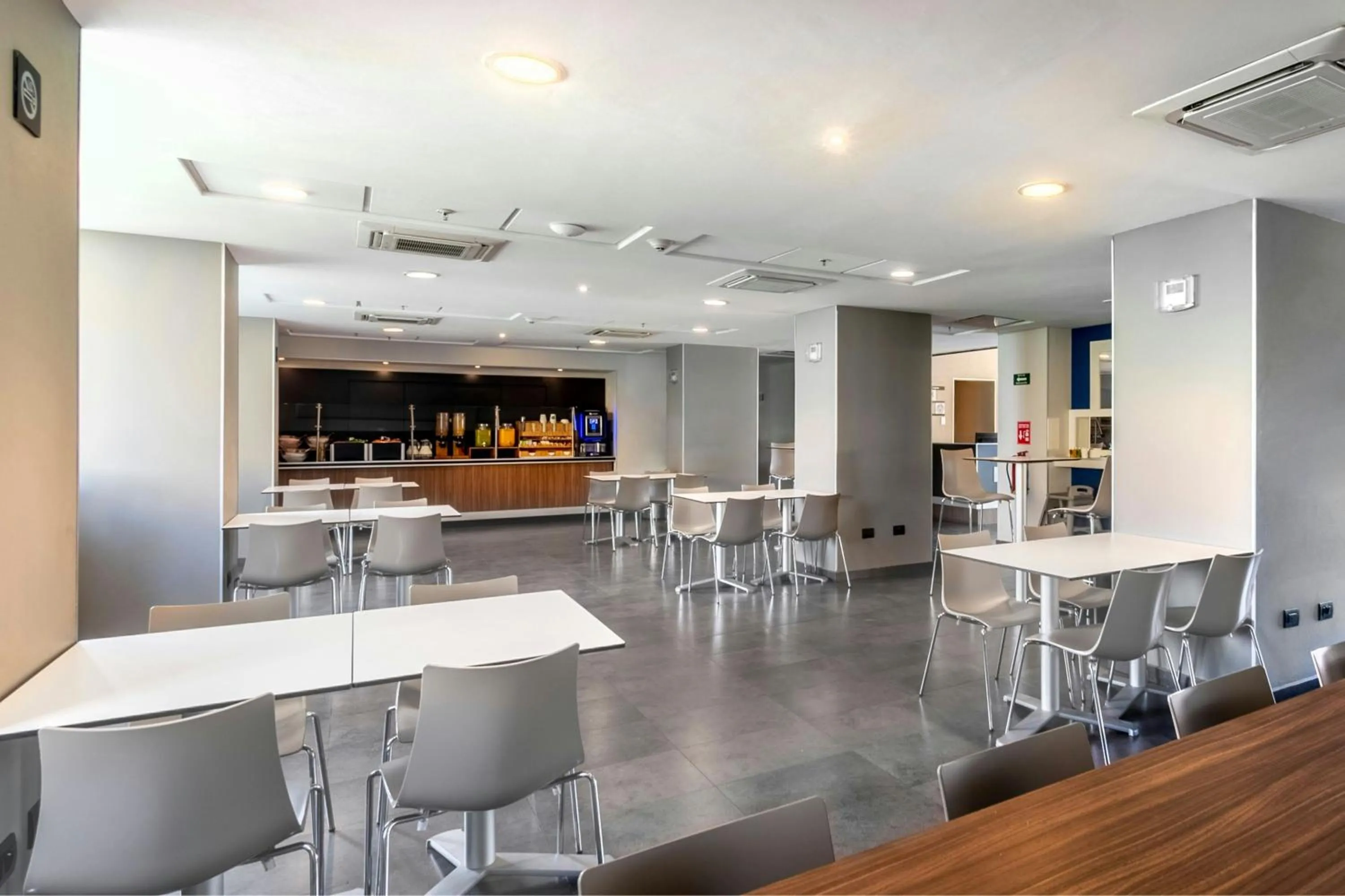 Breakfast in City Express by Marriott Tuxpan