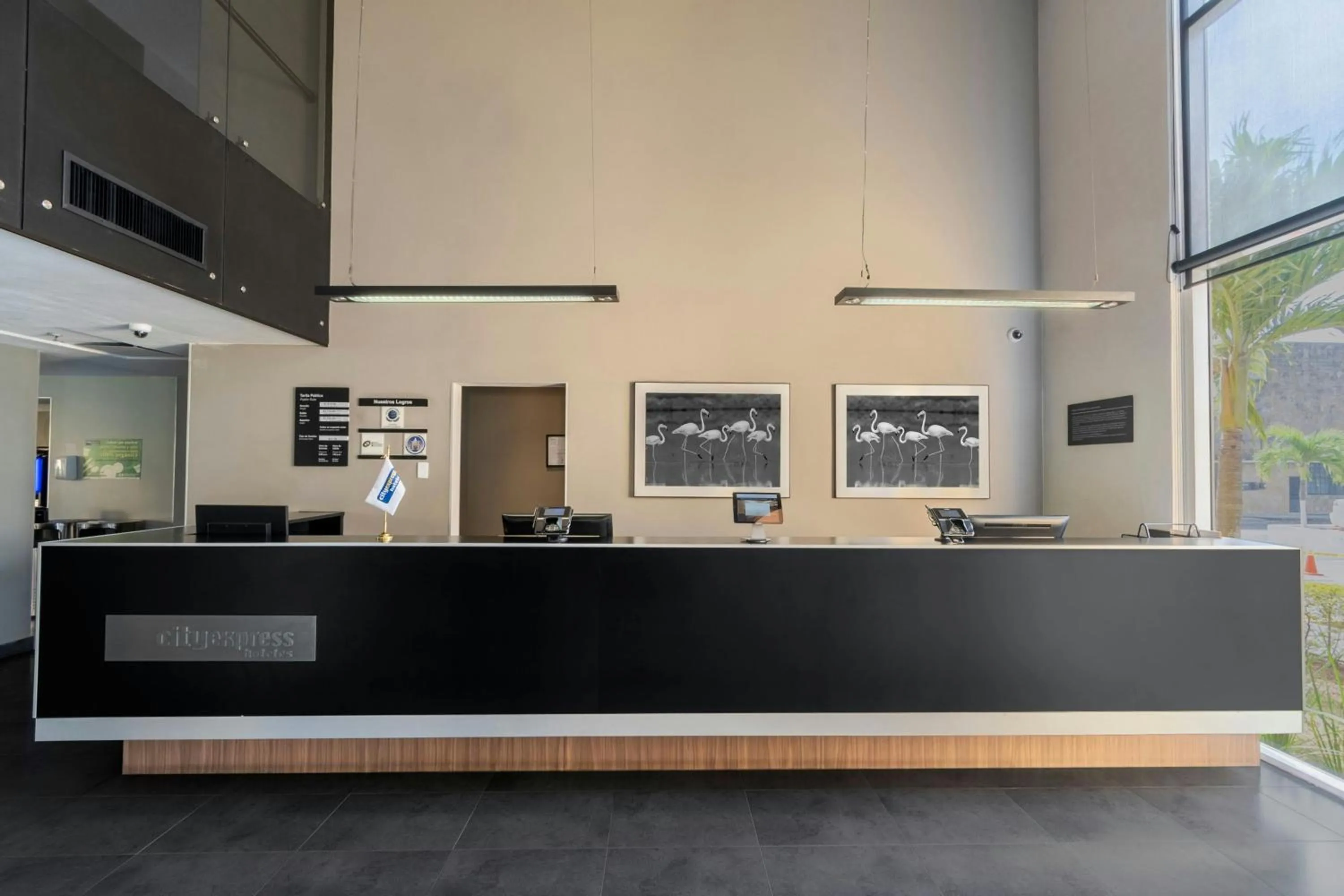 Lobby or reception in City Express by Marriott Tuxpan