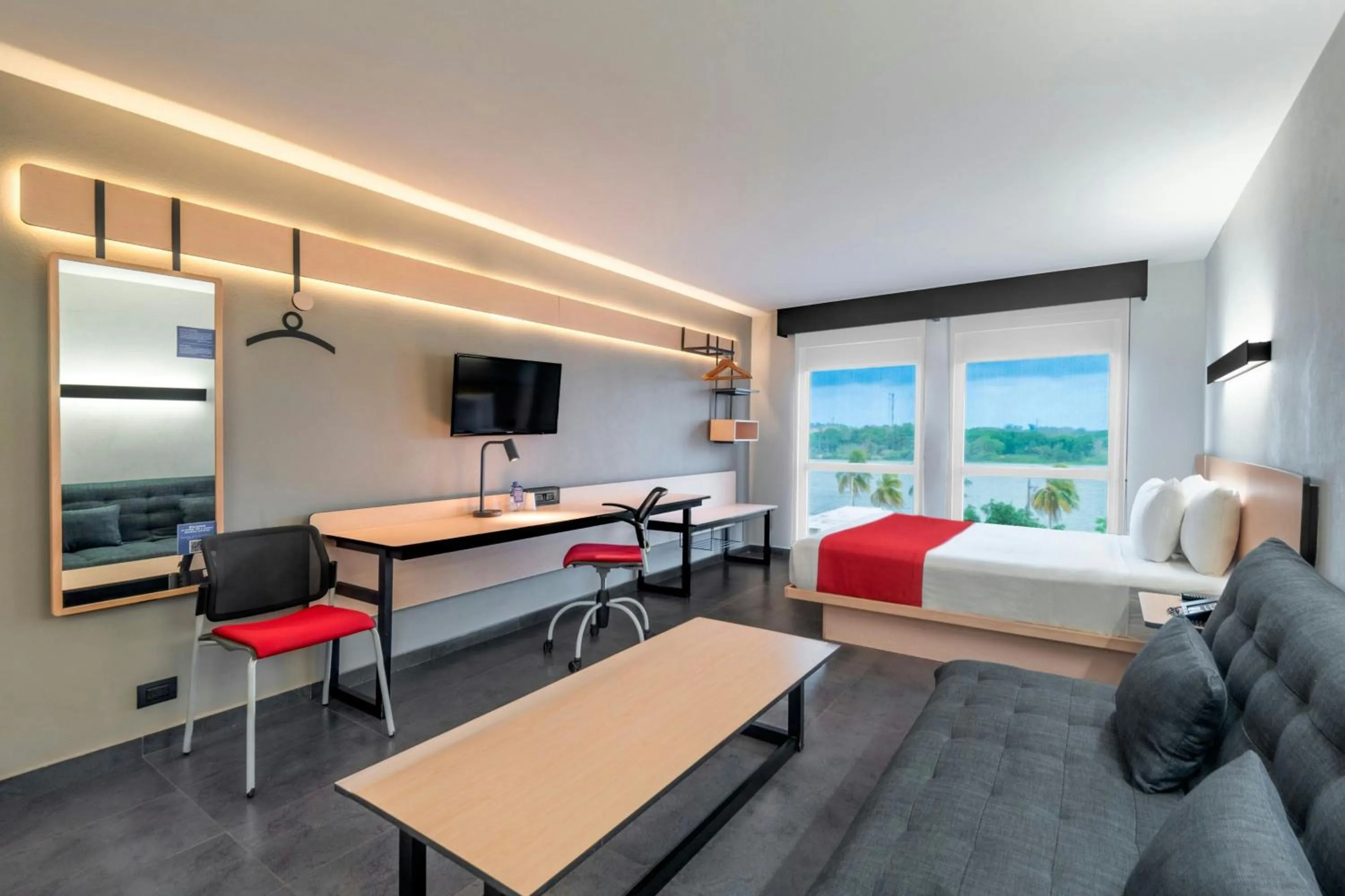 Photo of the whole room, Bed in City Express by Marriott Tuxpan