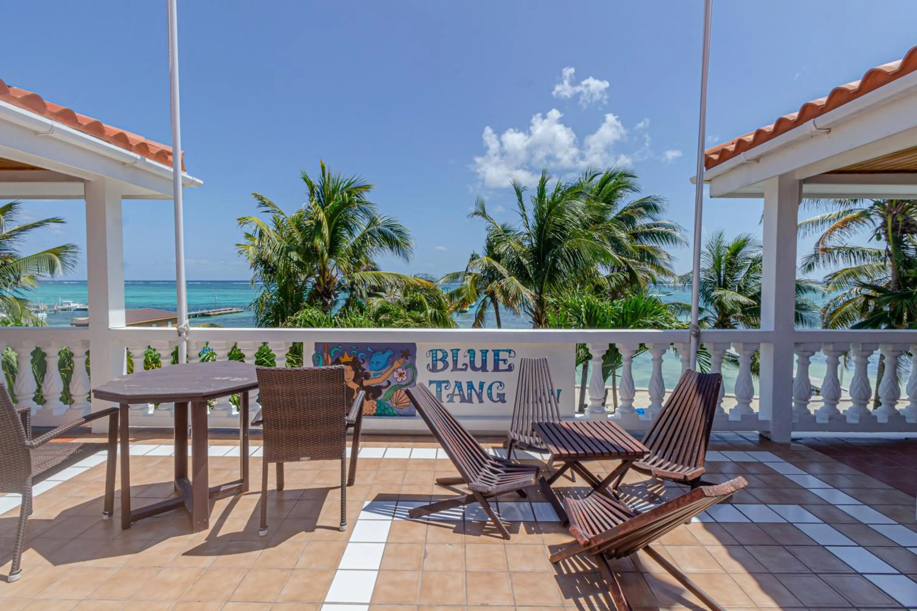 Balcony/Terrace in Blue Tang Inn