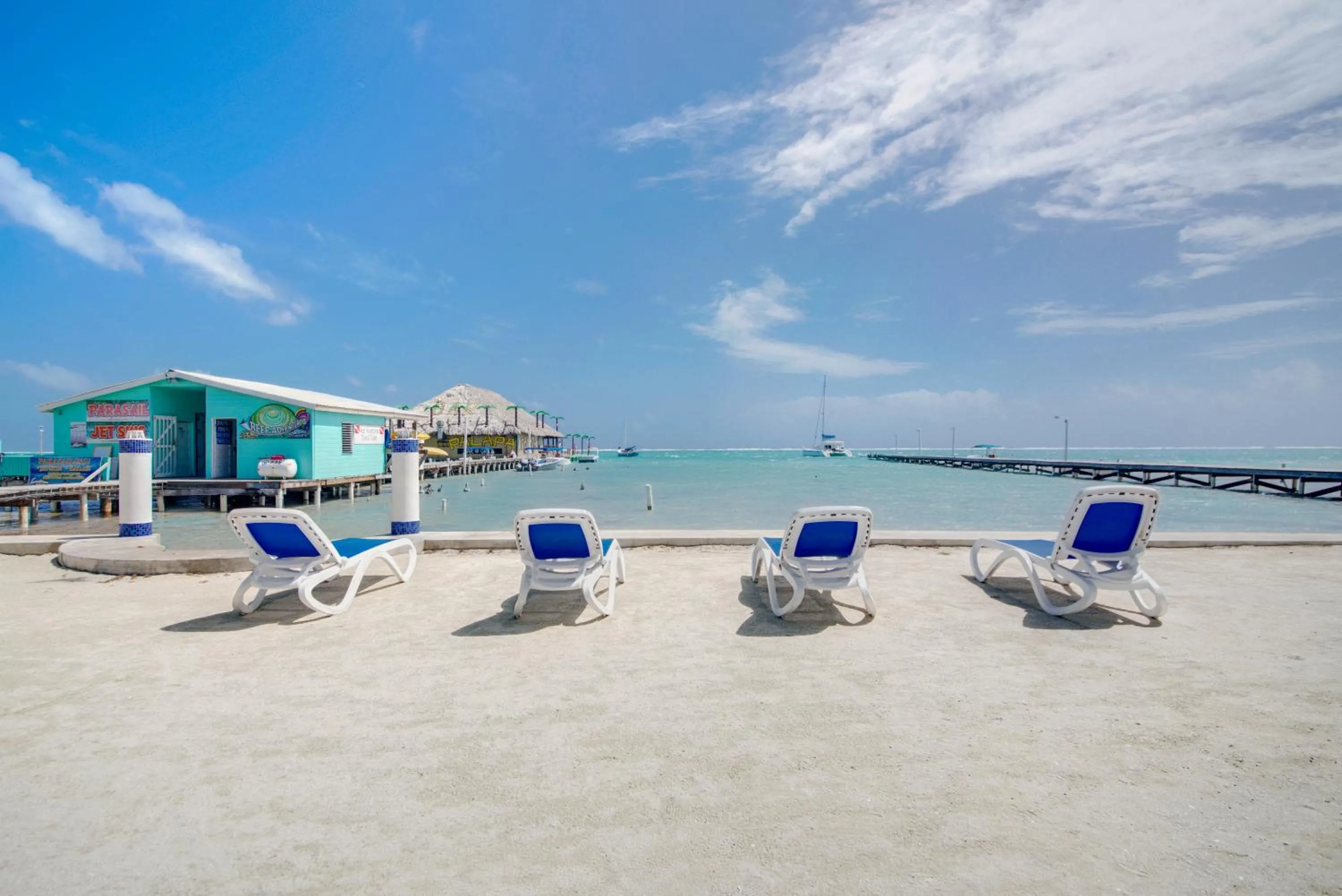 Beach in Blue Tang Inn