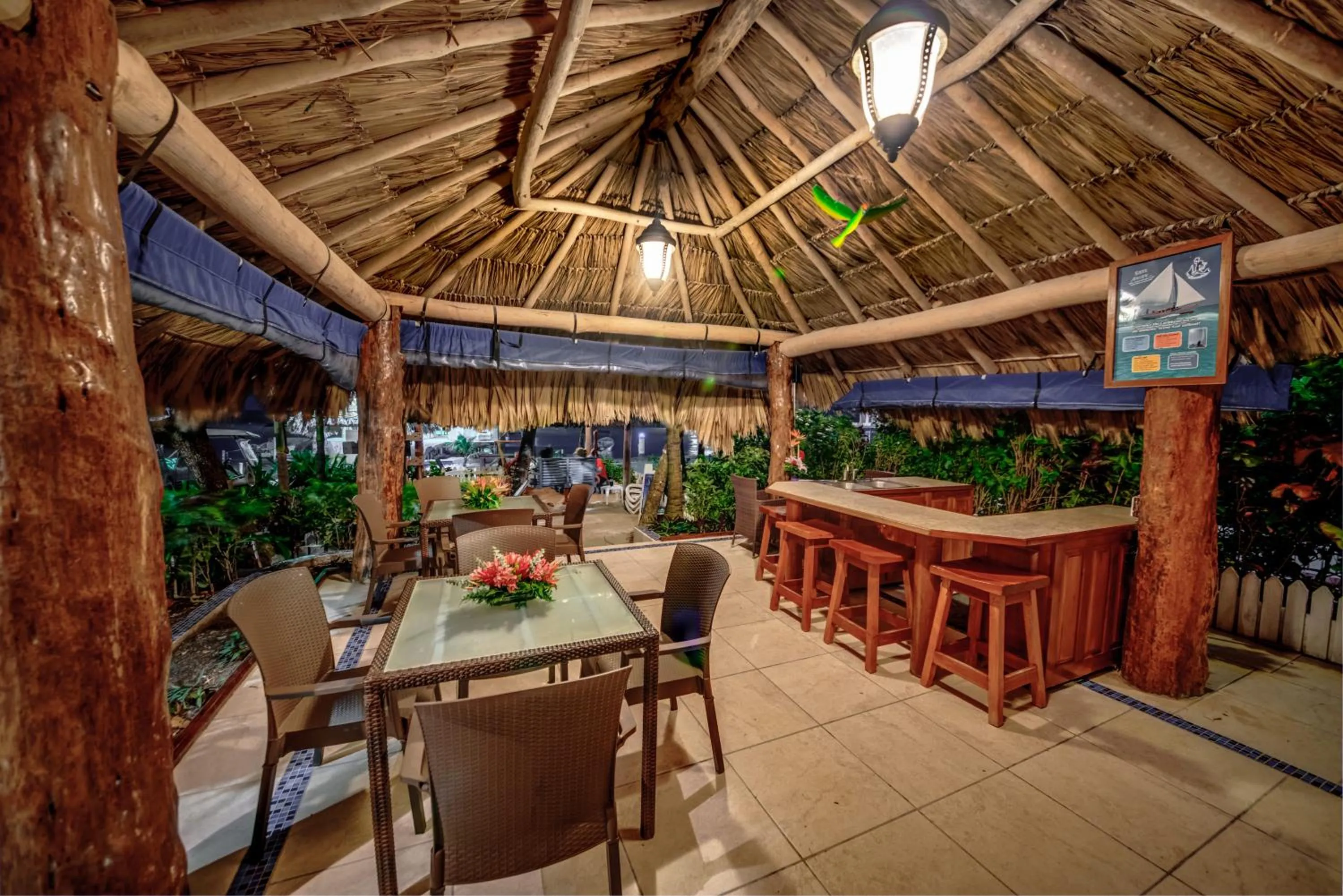 Dining area in Blue Tang Inn