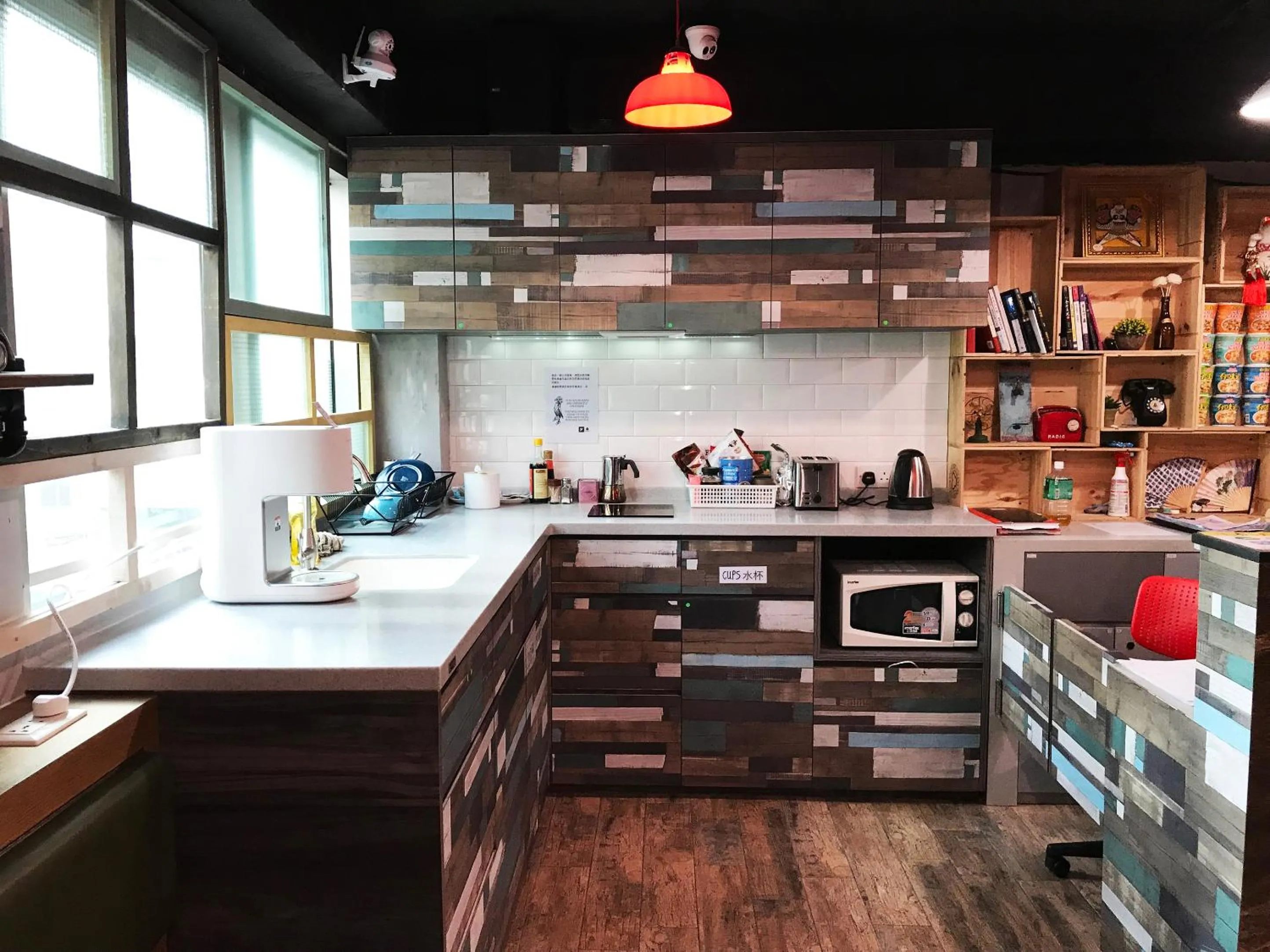 Kitchen or kitchenette in Yesinn @YMT