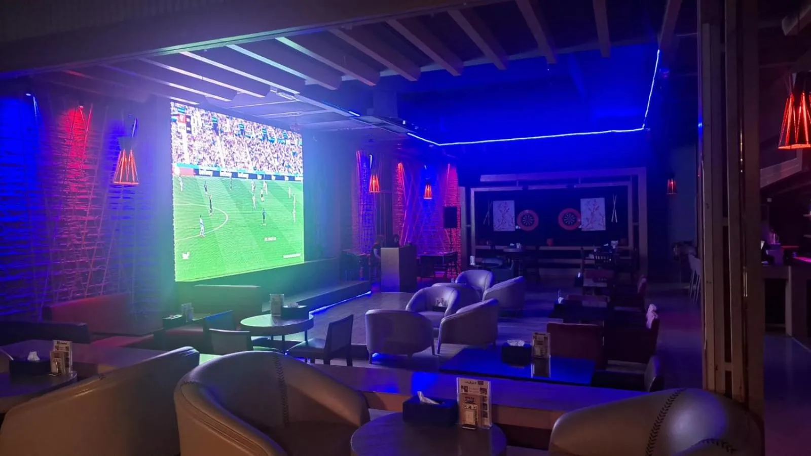 Restaurant/places to eat in Ramee Rose Hotel