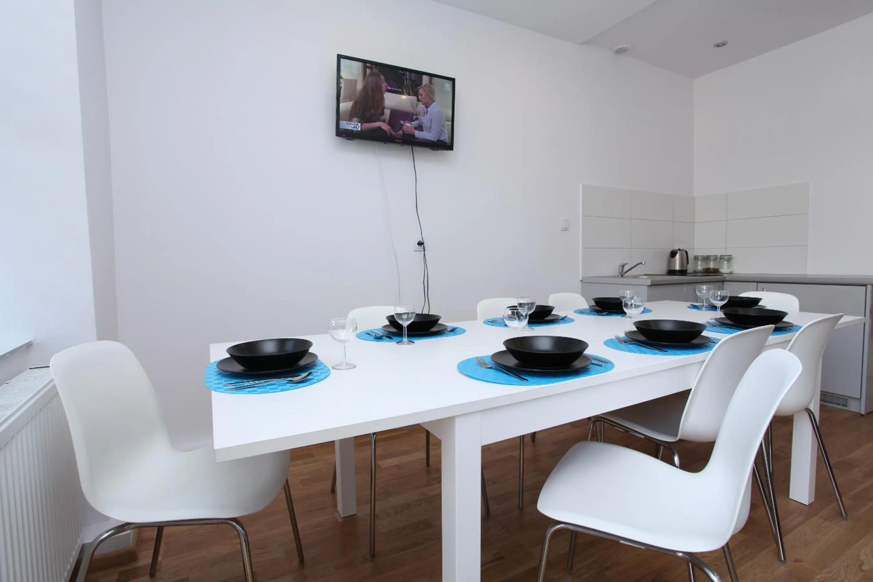 TV and multimedia in Krakow Townhouse