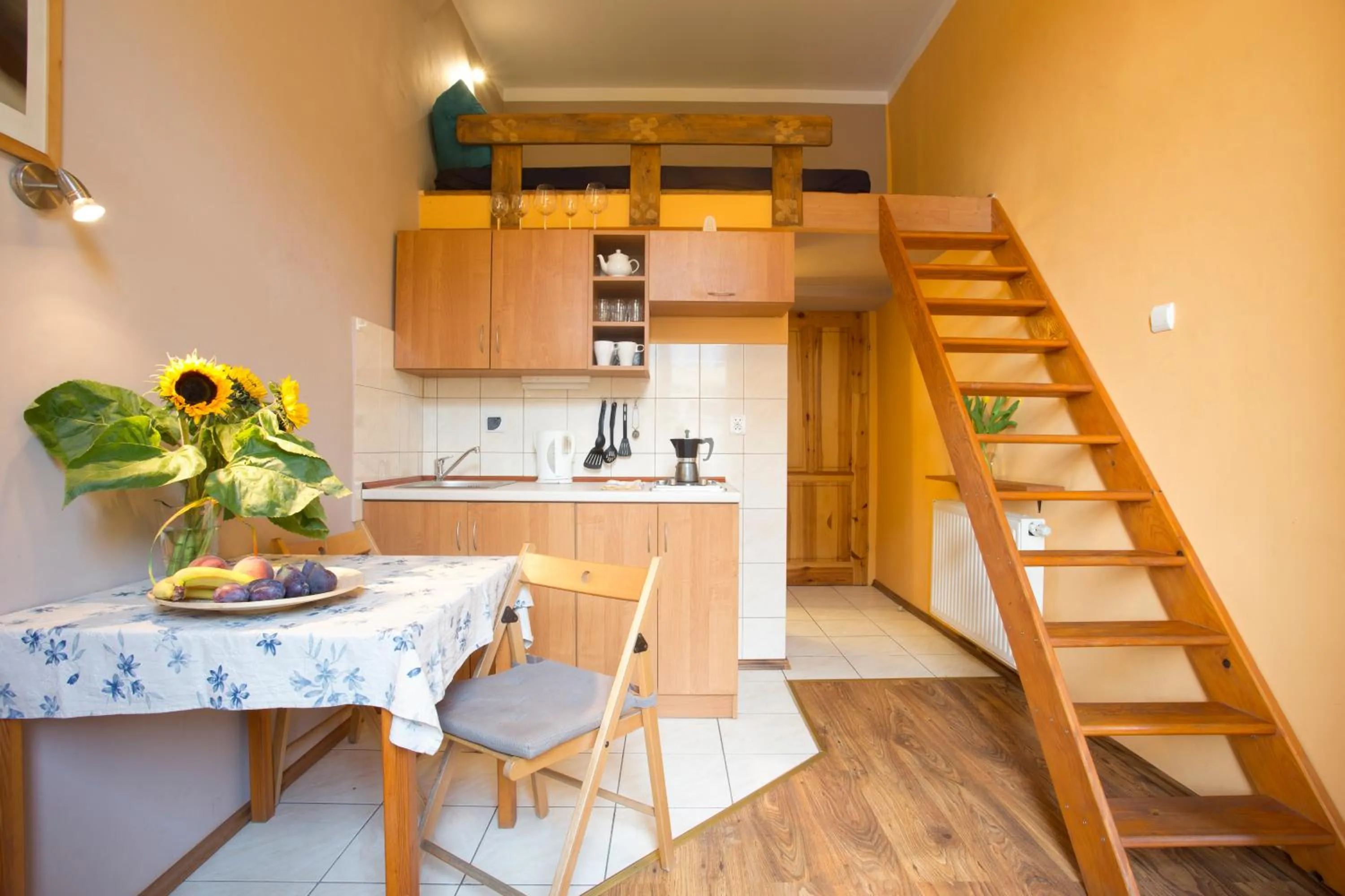 Kitchen or kitchenette in Krakow Townhouse