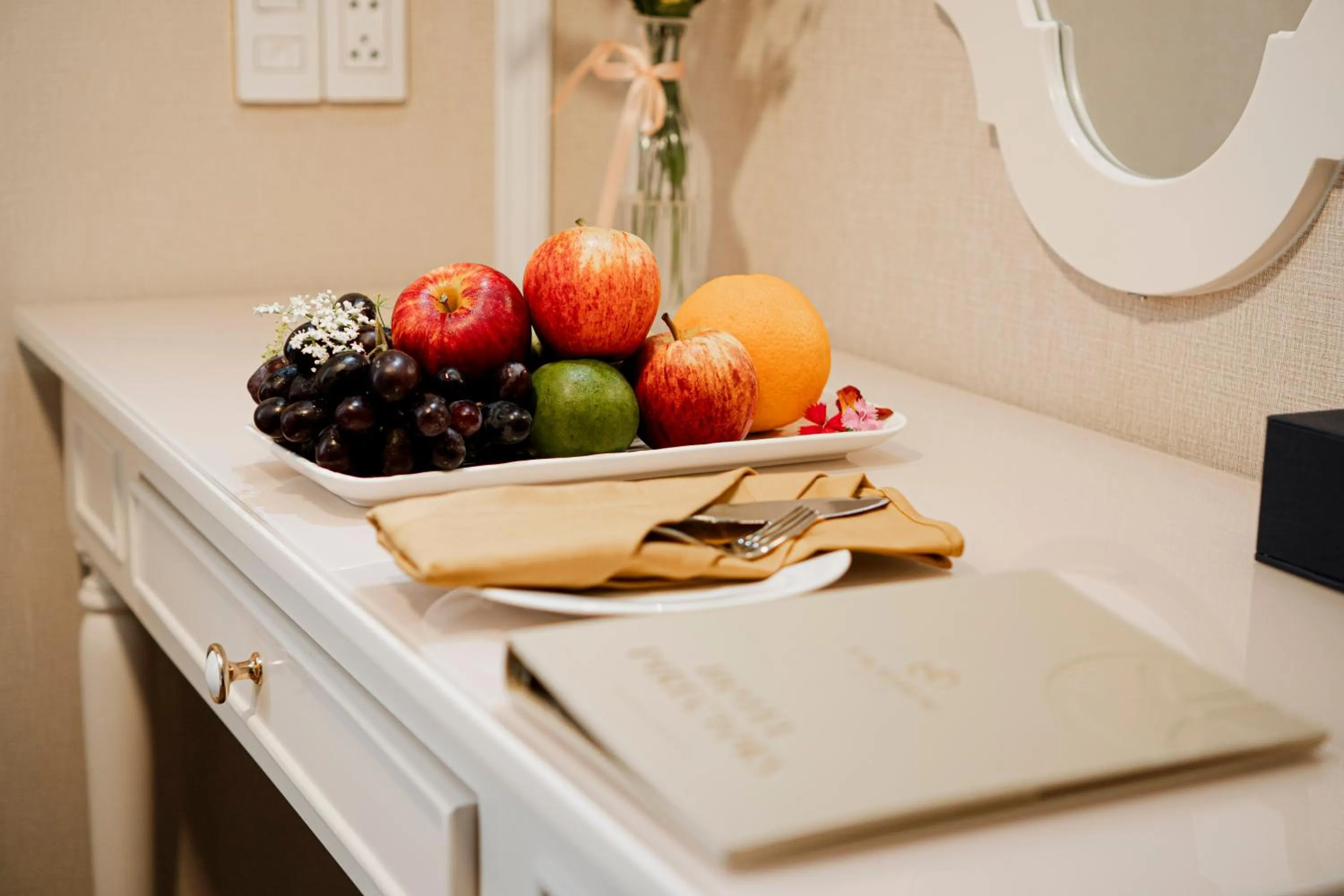 Food and drinks in LaChateau