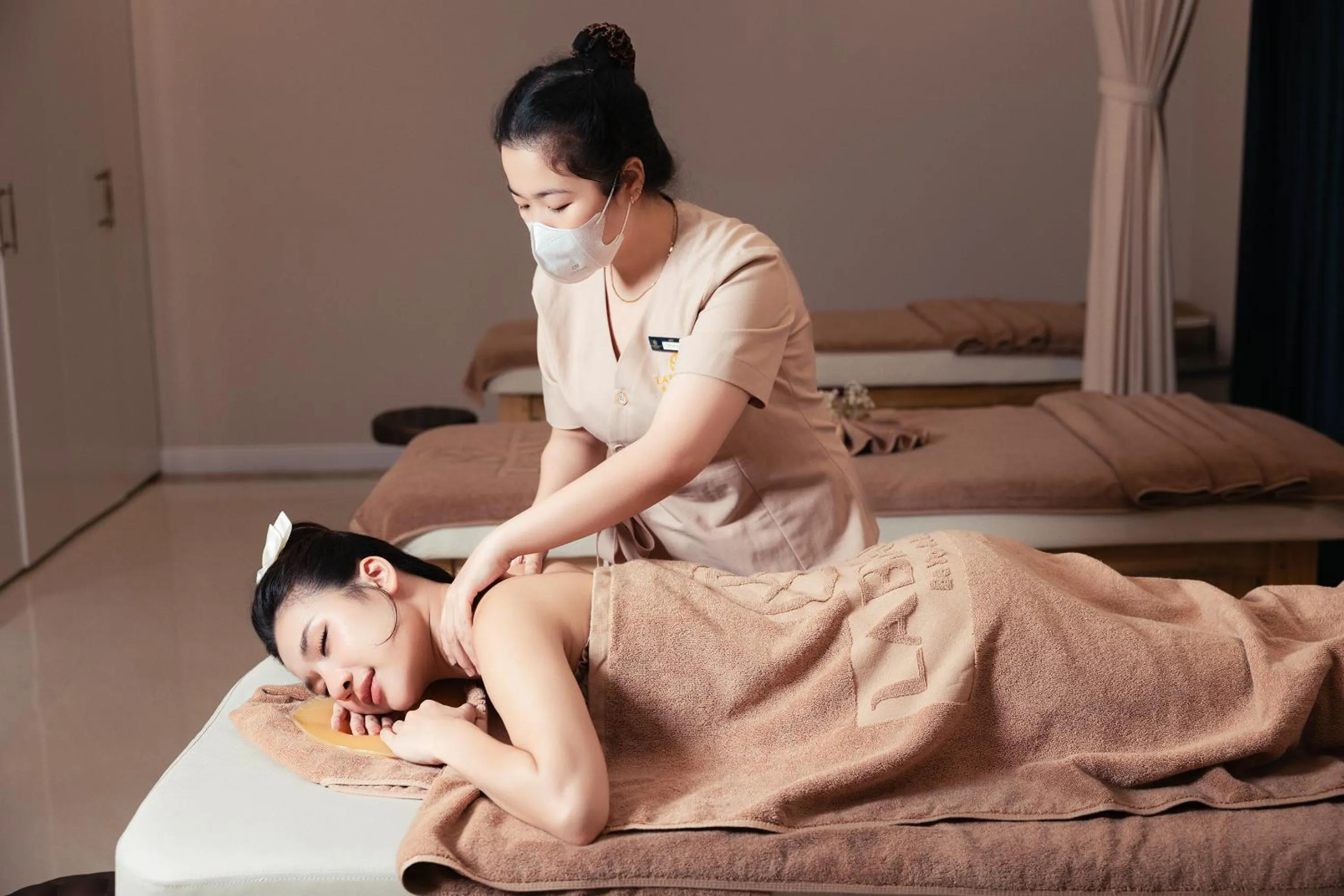 Spa and wellness centre/facilities in LaChateau