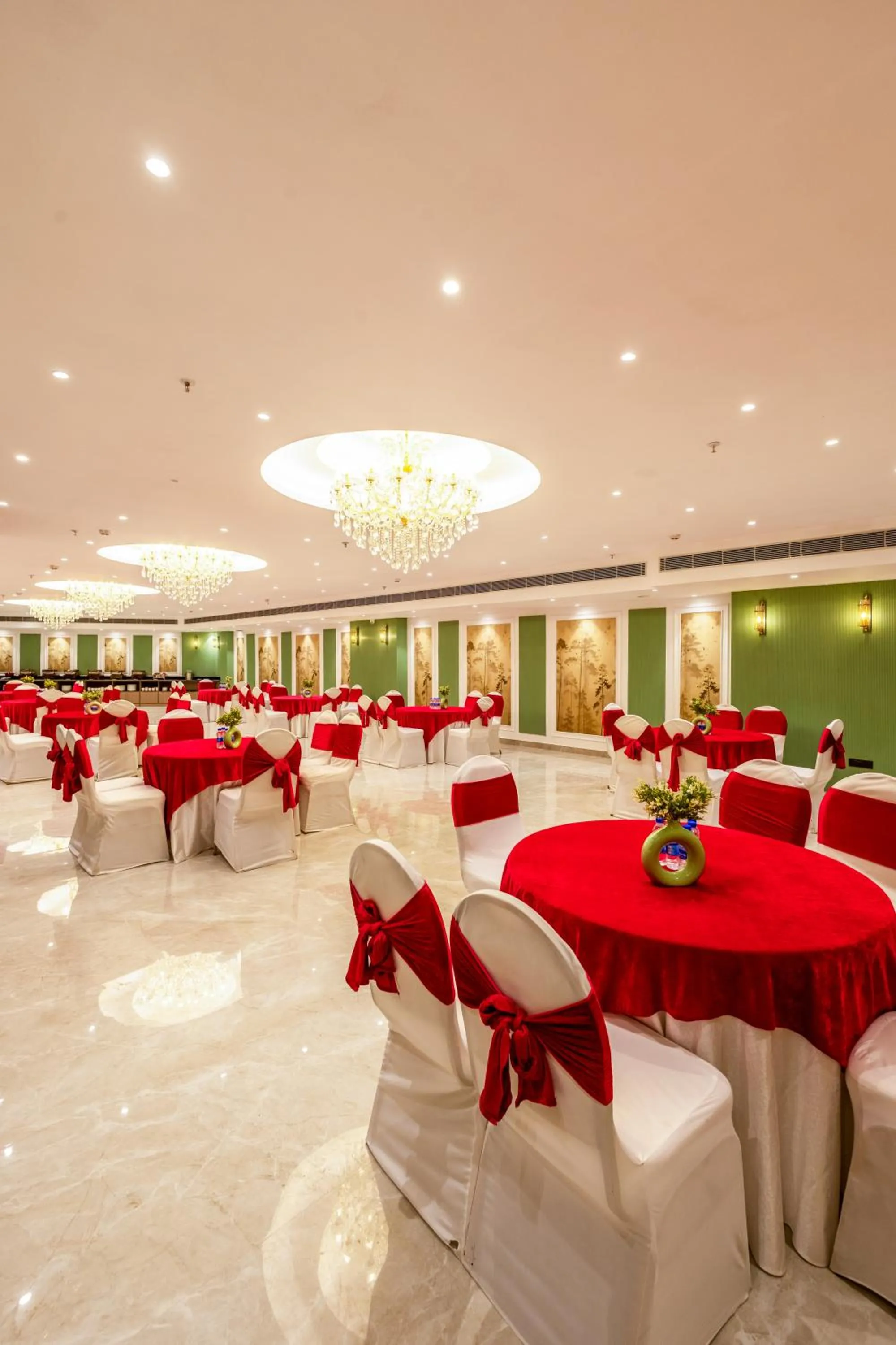 Banquet/Function facilities in Saltstayz Premier - Manesar & Sector 86