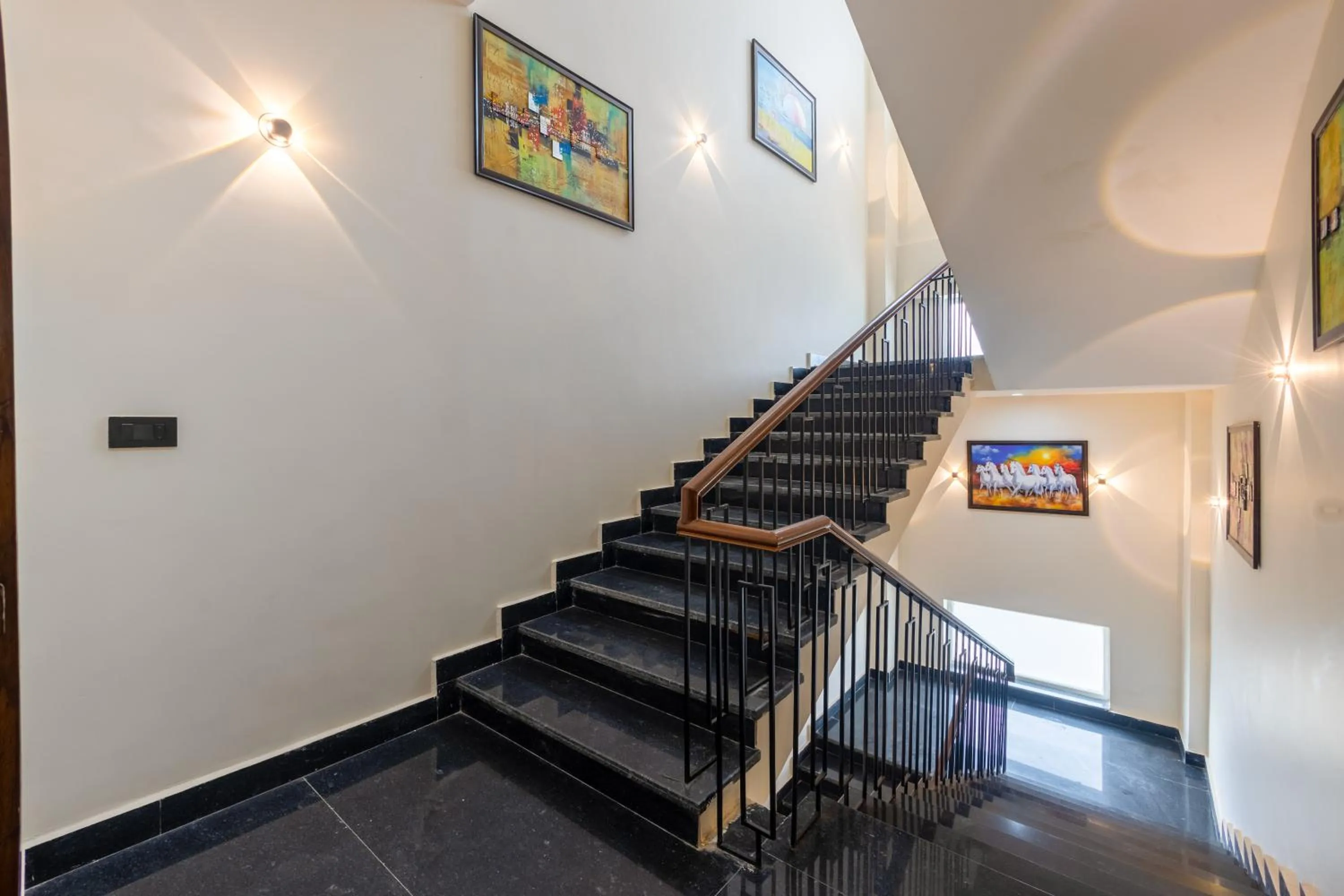 Decorative detail in Saltstayz Premier - Manesar & Sector 86