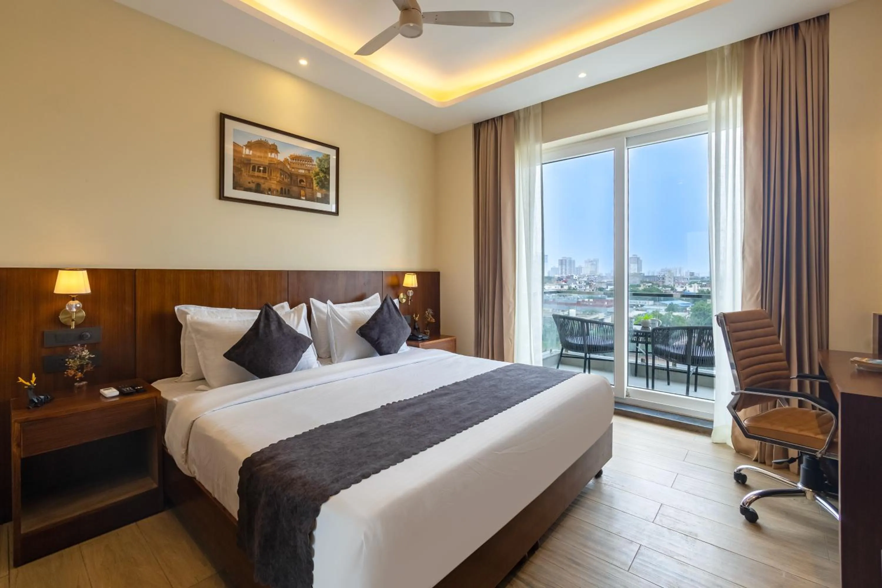 Bed in Saltstayz Premier - Manesar & Sector 86