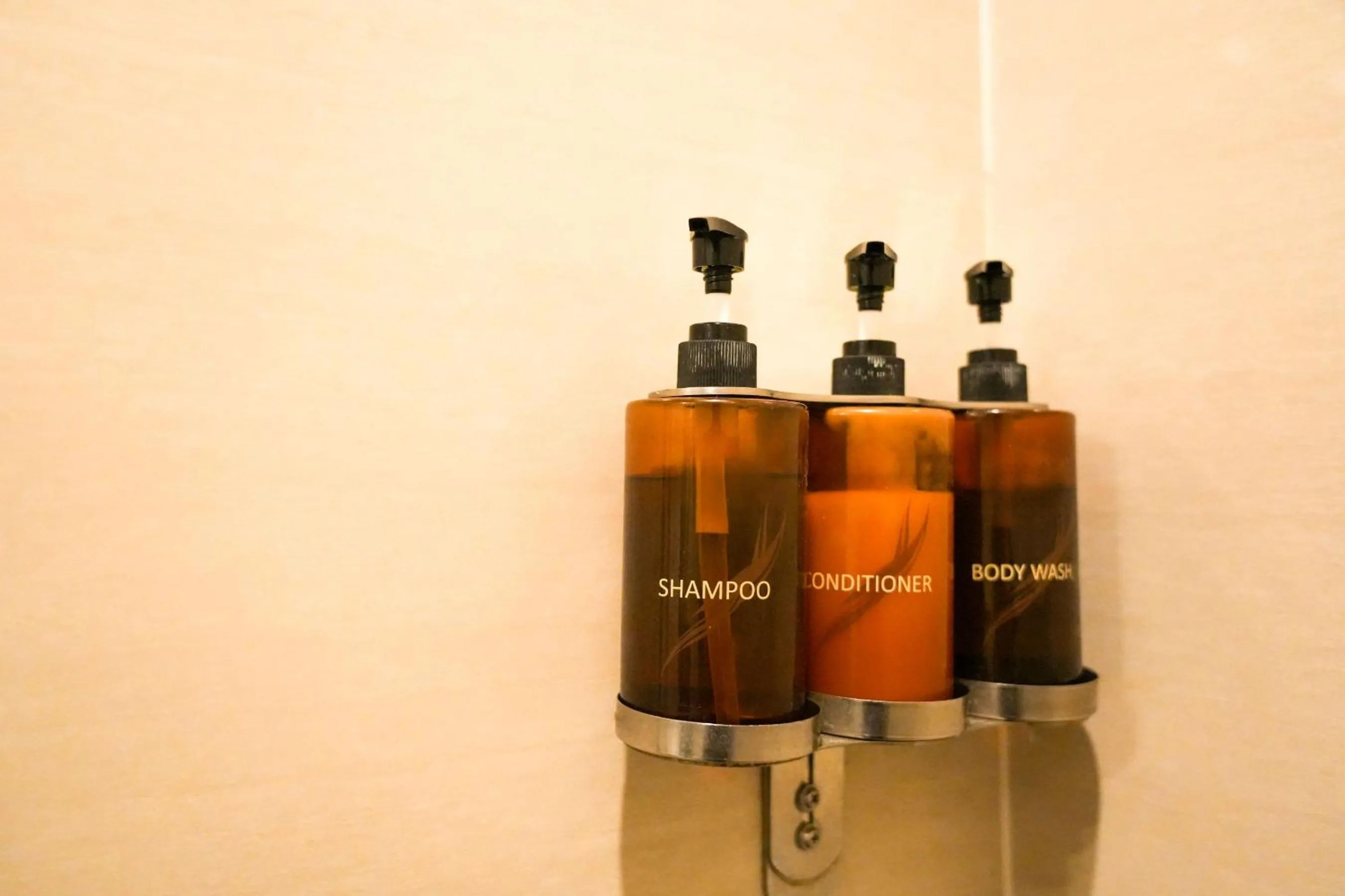 Toilet in Stay Across NAIA Terminal 3 in Newport City