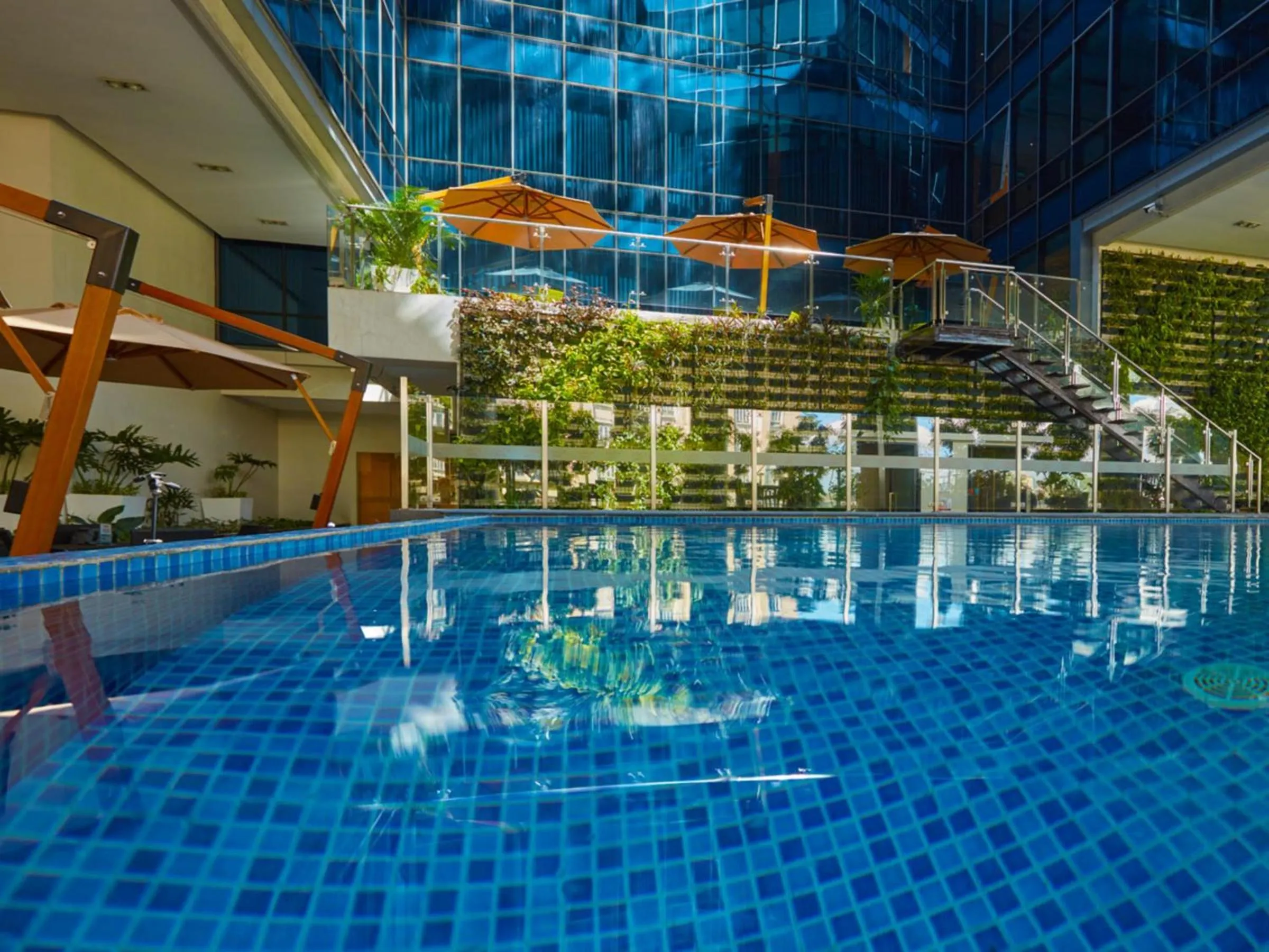 Stay Across NAIA Terminal 3 in Newport City