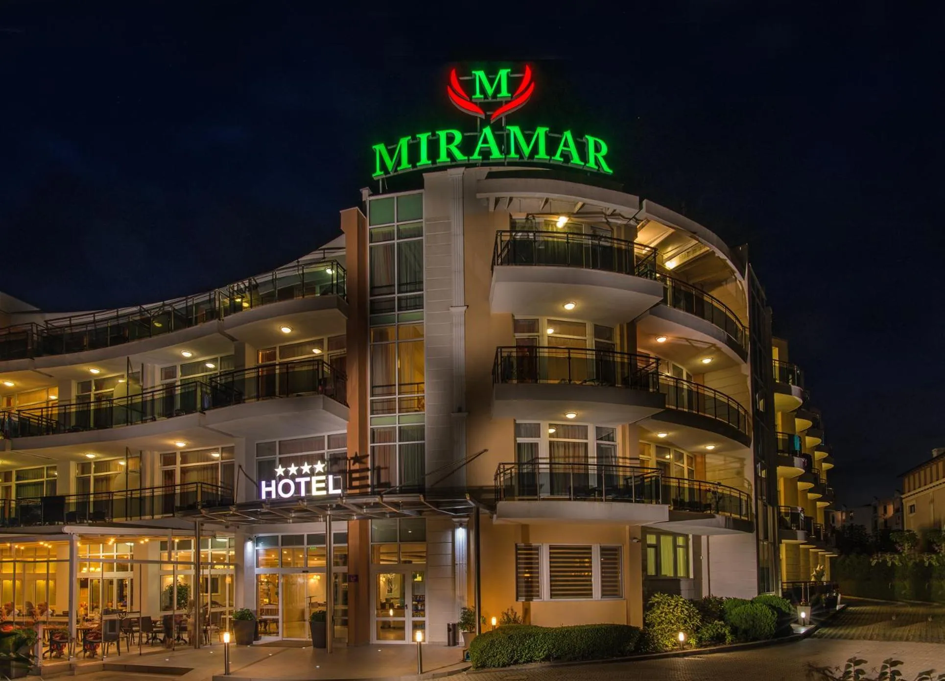 Facade/entrance in Hotel Miramar Sozopol