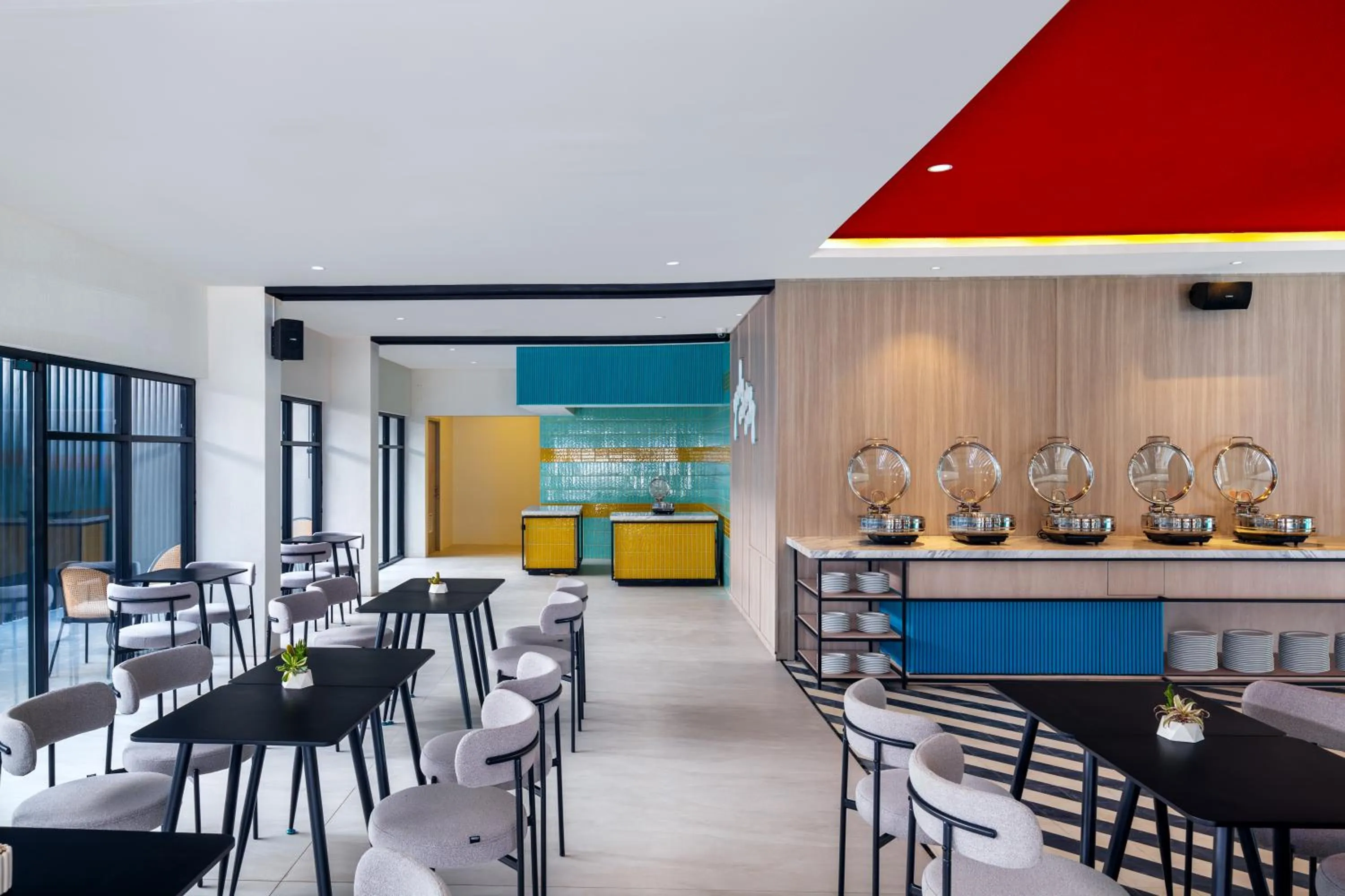 Restaurant/places to eat in Quest Vibe Dewi Sri Bali