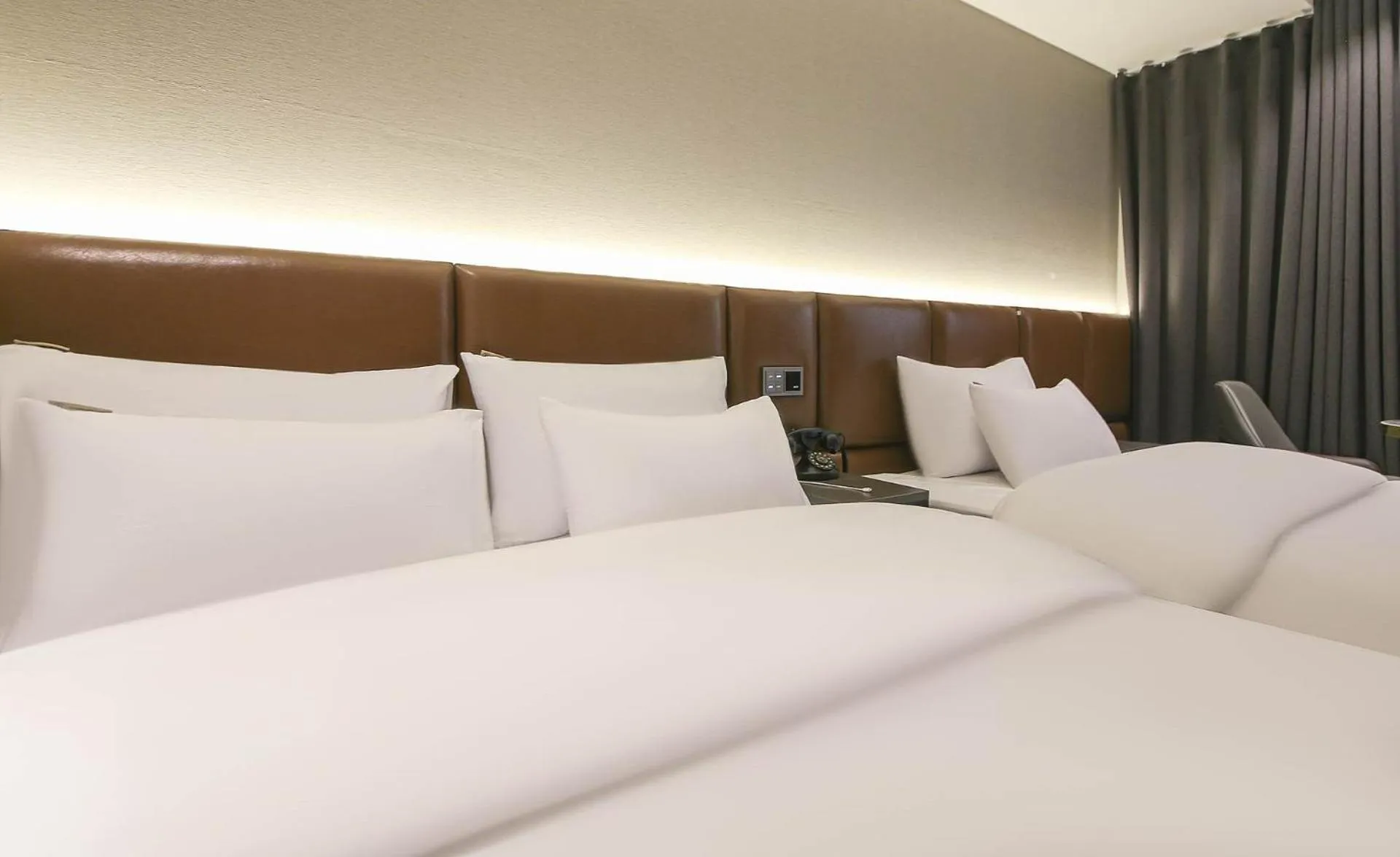 Bed in Chungju Browndot Cityhall