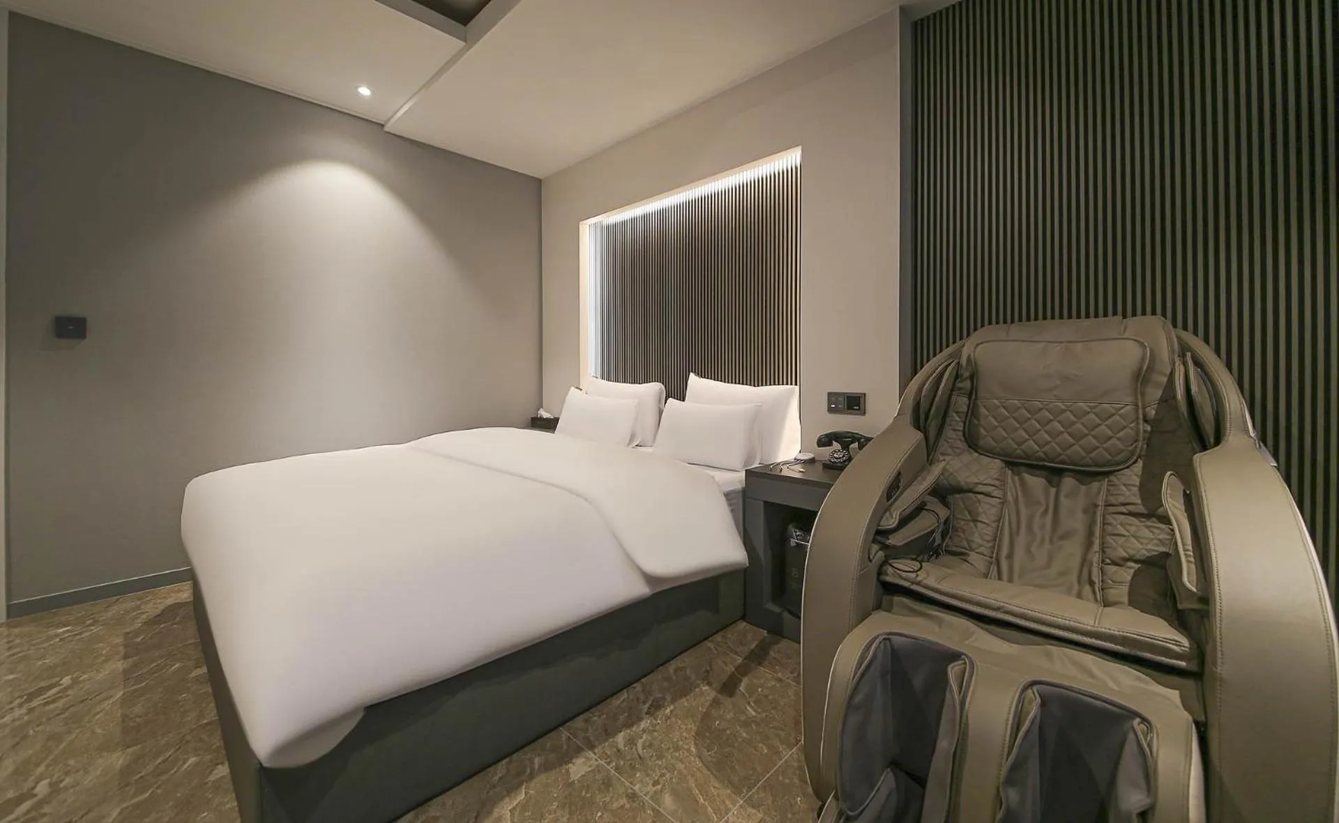 Bed in Chungju Browndot Cityhall