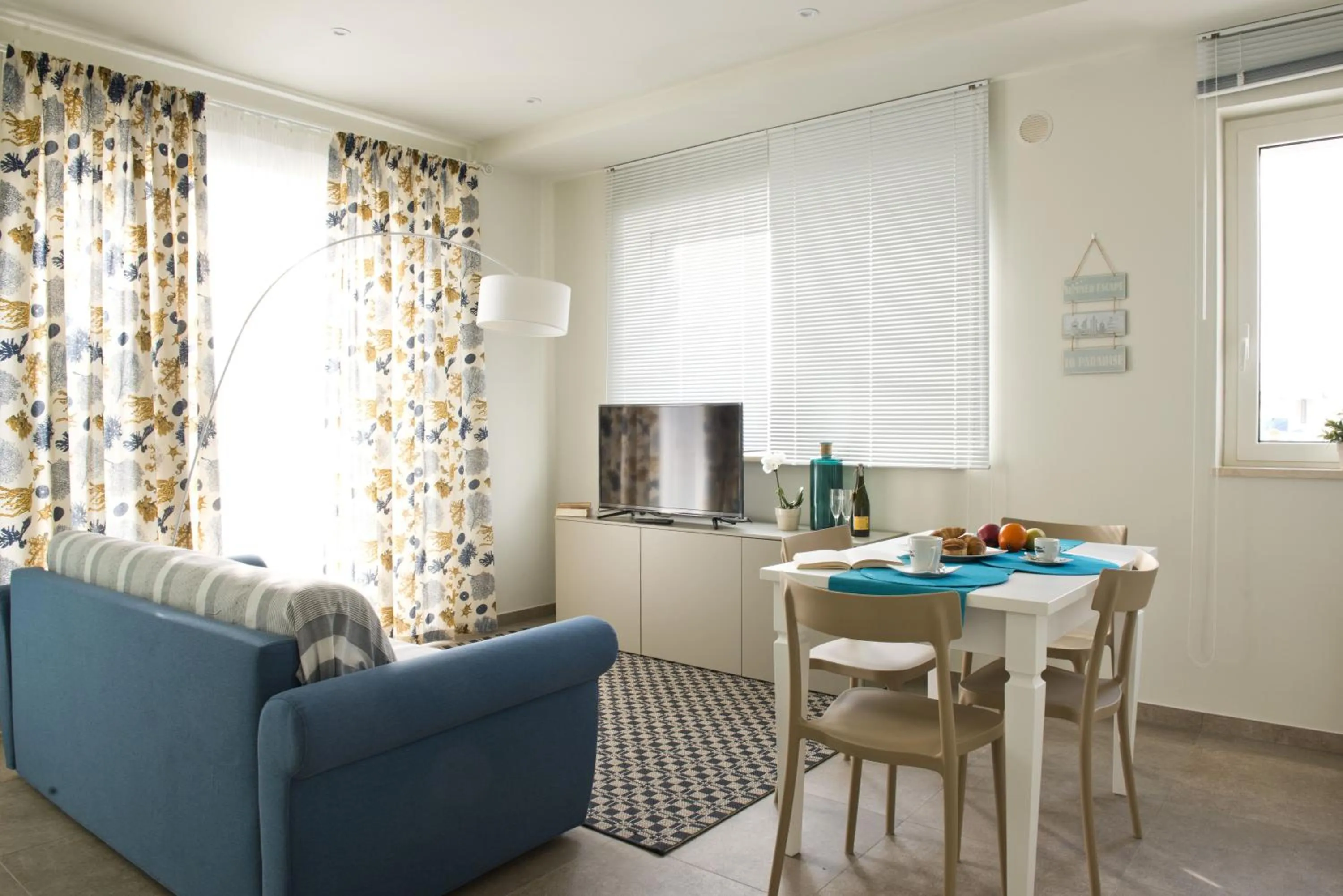 Kitchen or kitchenette in Vilu Suite Mare