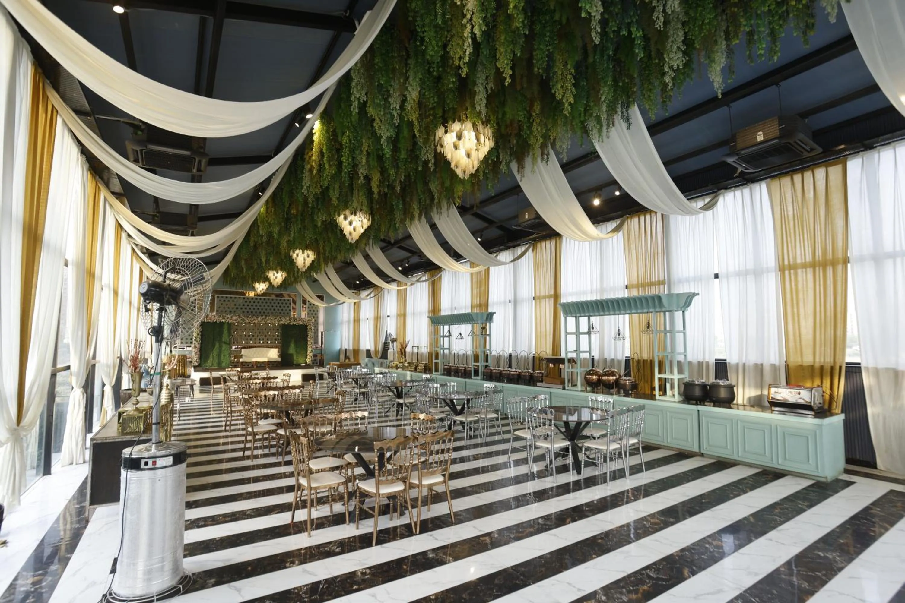 The Hoften Lotus Court, Noida