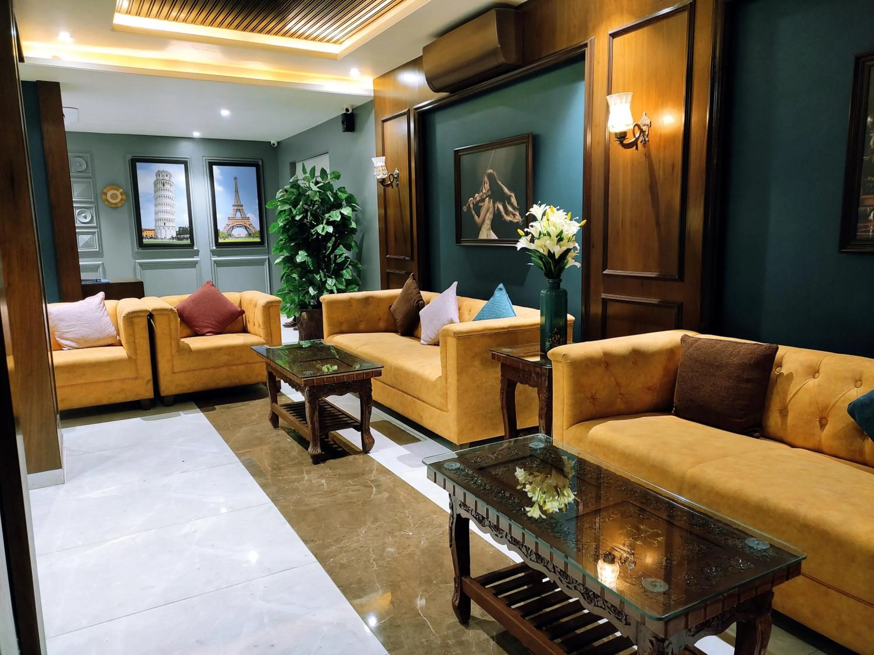 Hotel Chaitanya Executive