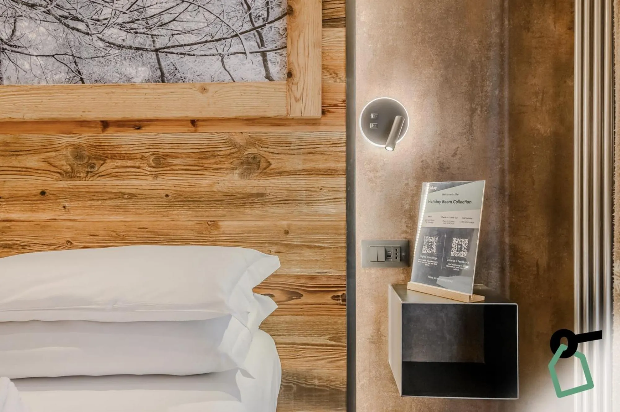 Bed in Hotiday Sauze Centro