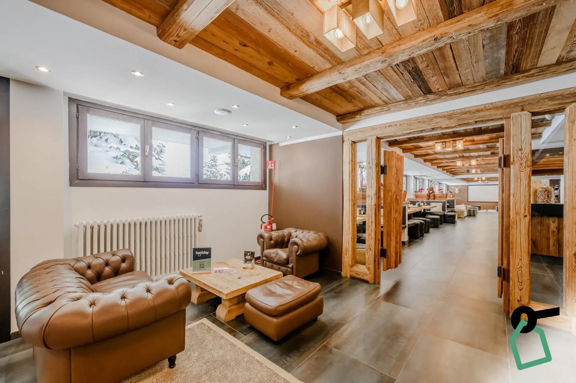 Lobby or reception in Hotiday Sestriere Ski Run