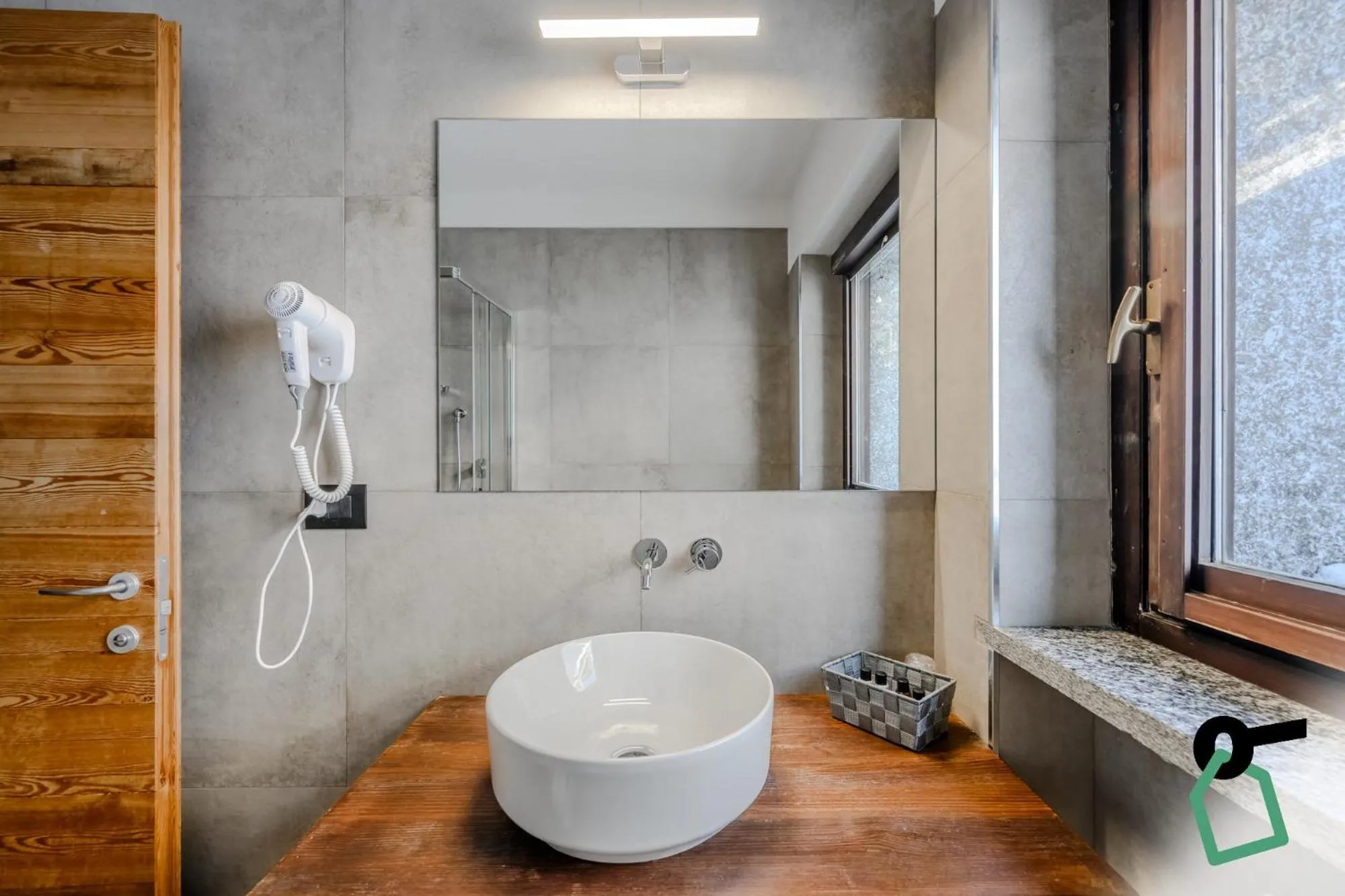 Bathroom in Hotiday Sestriere Ski Run