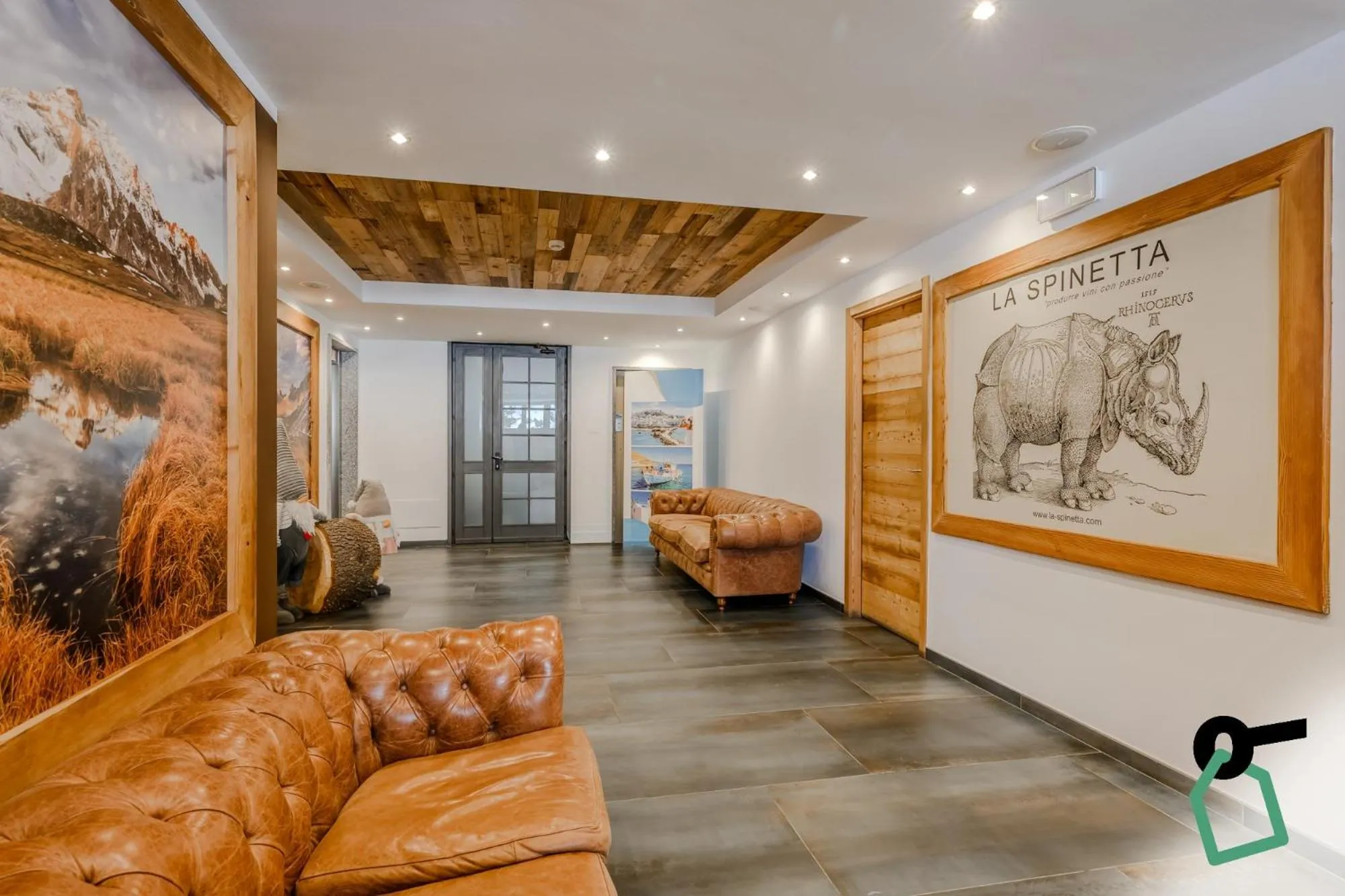 Lobby or reception in Hotiday Sestriere Ski Run