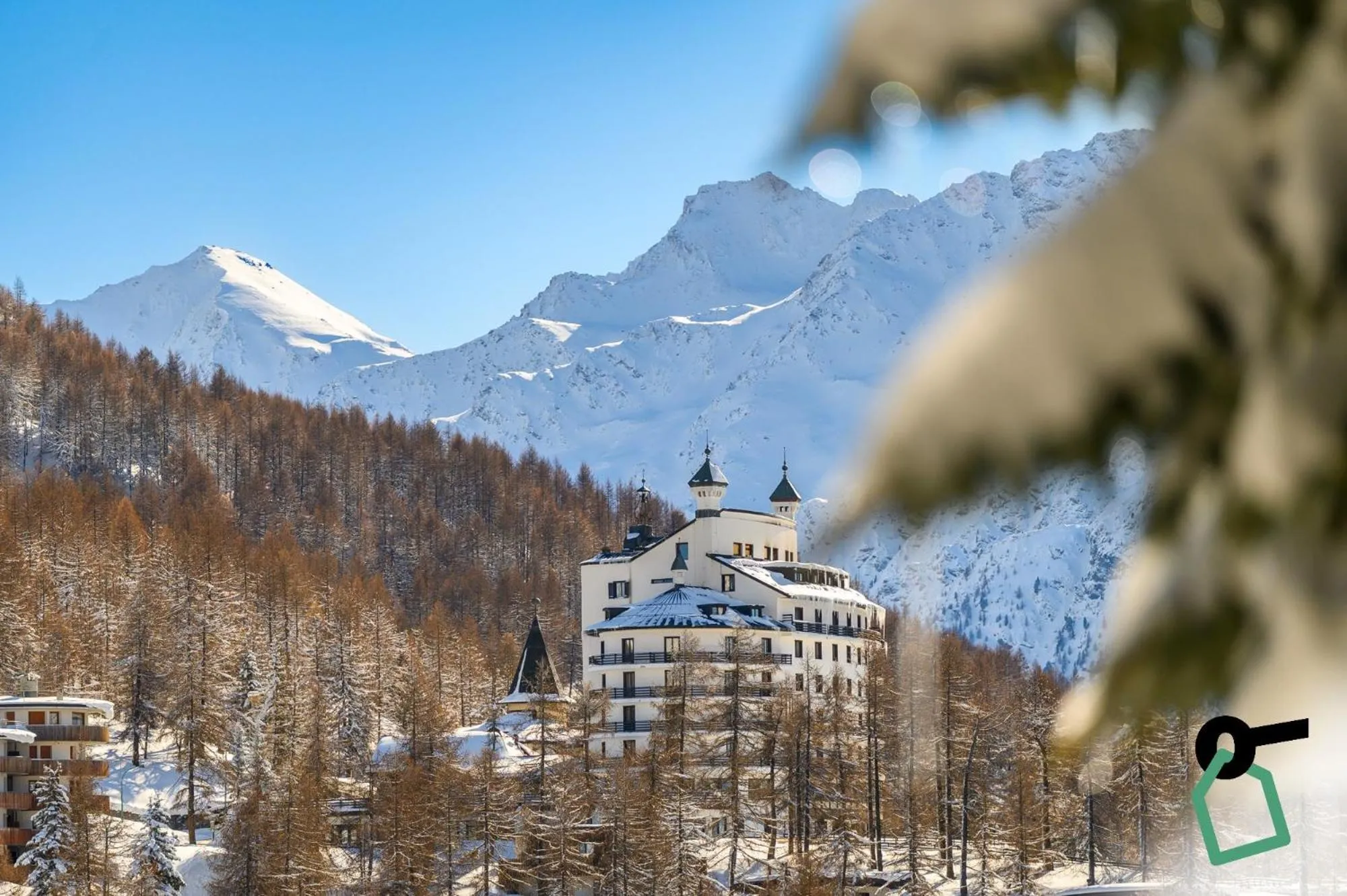 Mountain view in Hotiday Sestriere Ski Run