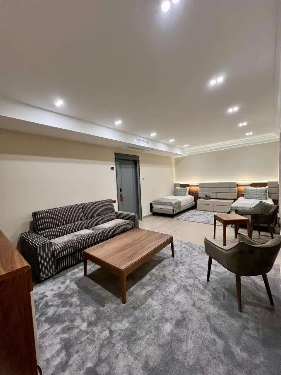 Deluxe Twin Room in Plaza Viktoria Hotel Yerevan Deluxe Twin Room in Plaza Viktoria Hotel Yerevan