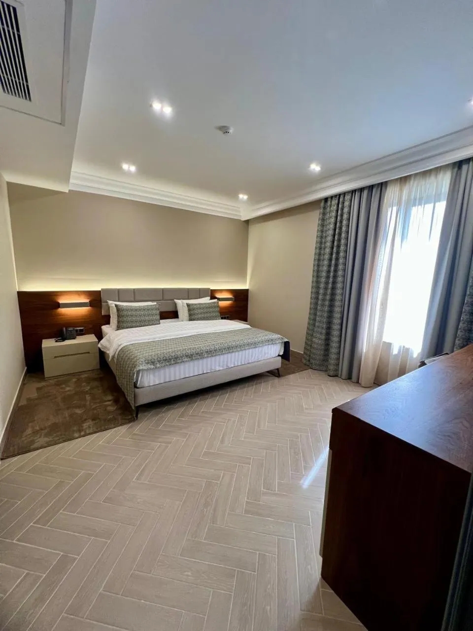 Bedroom, Bed in Plaza Viktoria Hotel Yerevan