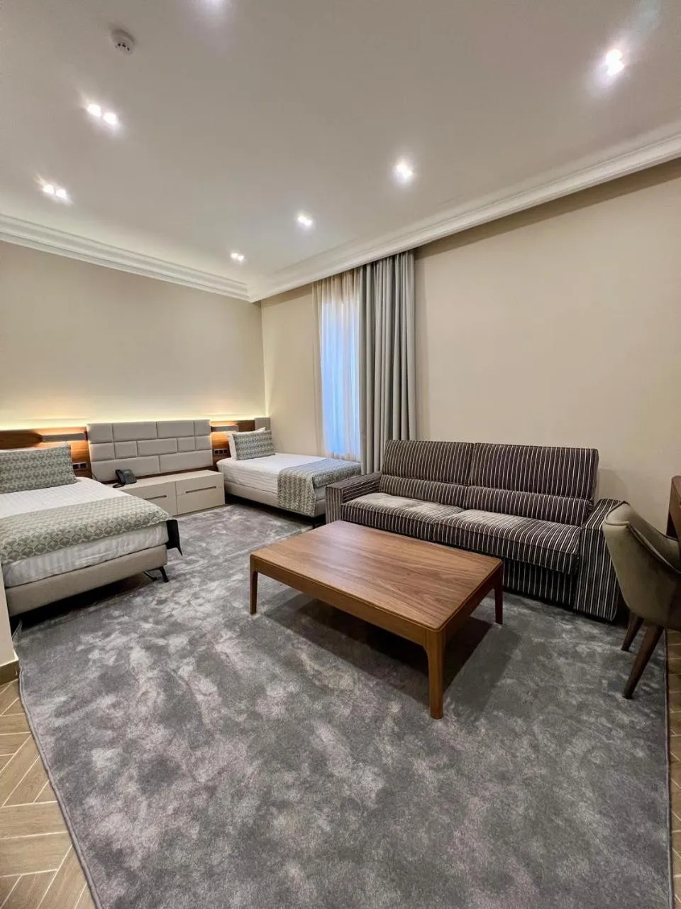 Photo of the whole room in Plaza Viktoria Hotel Yerevan