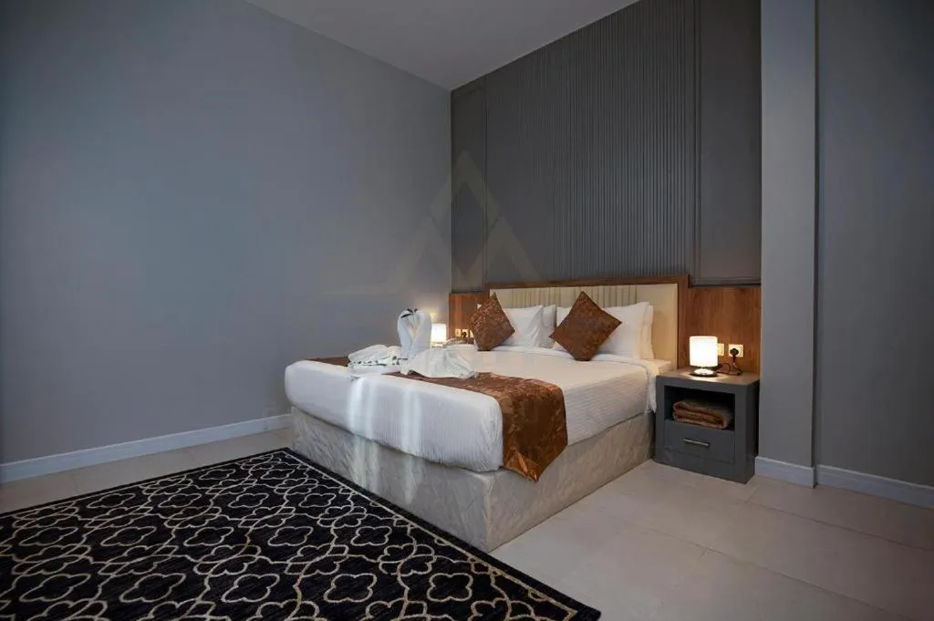 Bed in Lameek Serviced Apartments