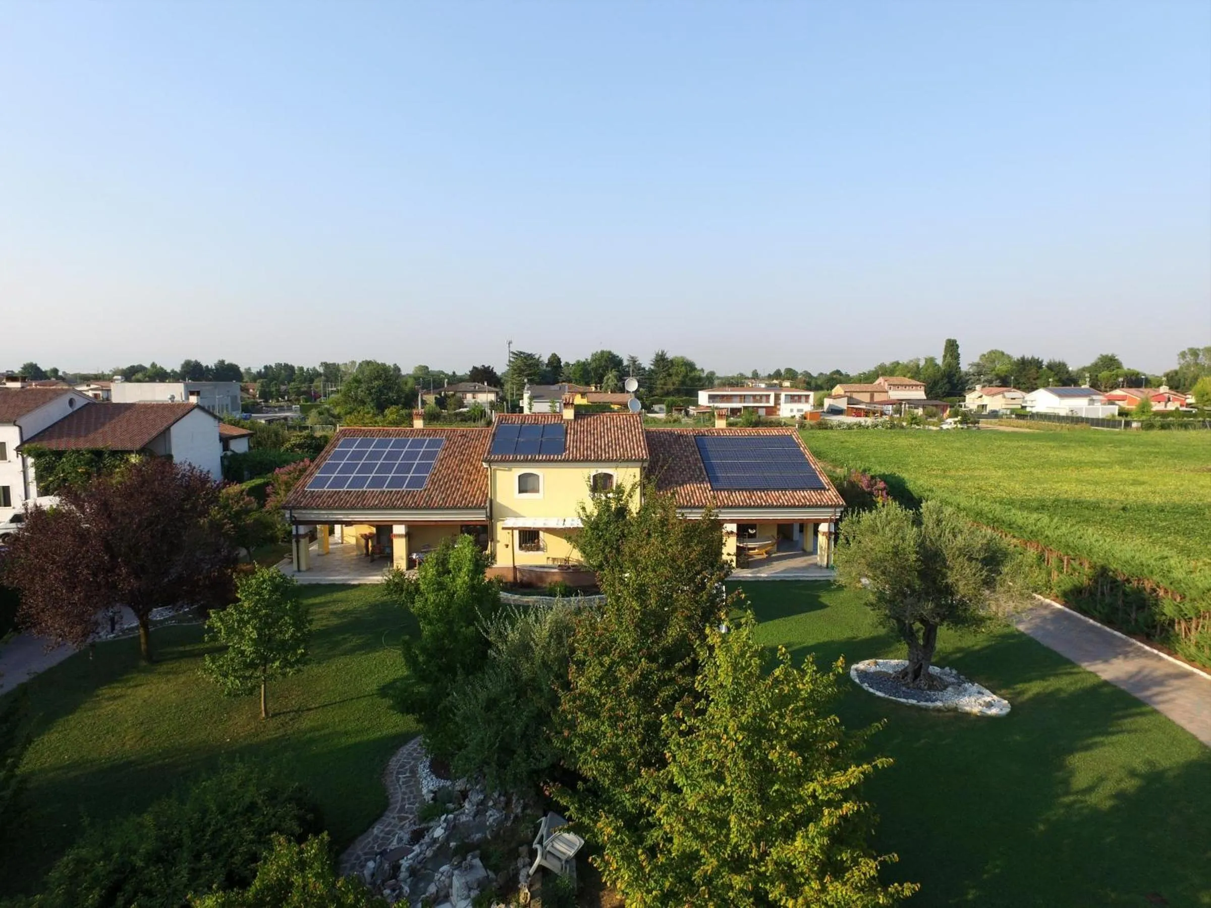 Facade/entrance in B&B Melograno MC