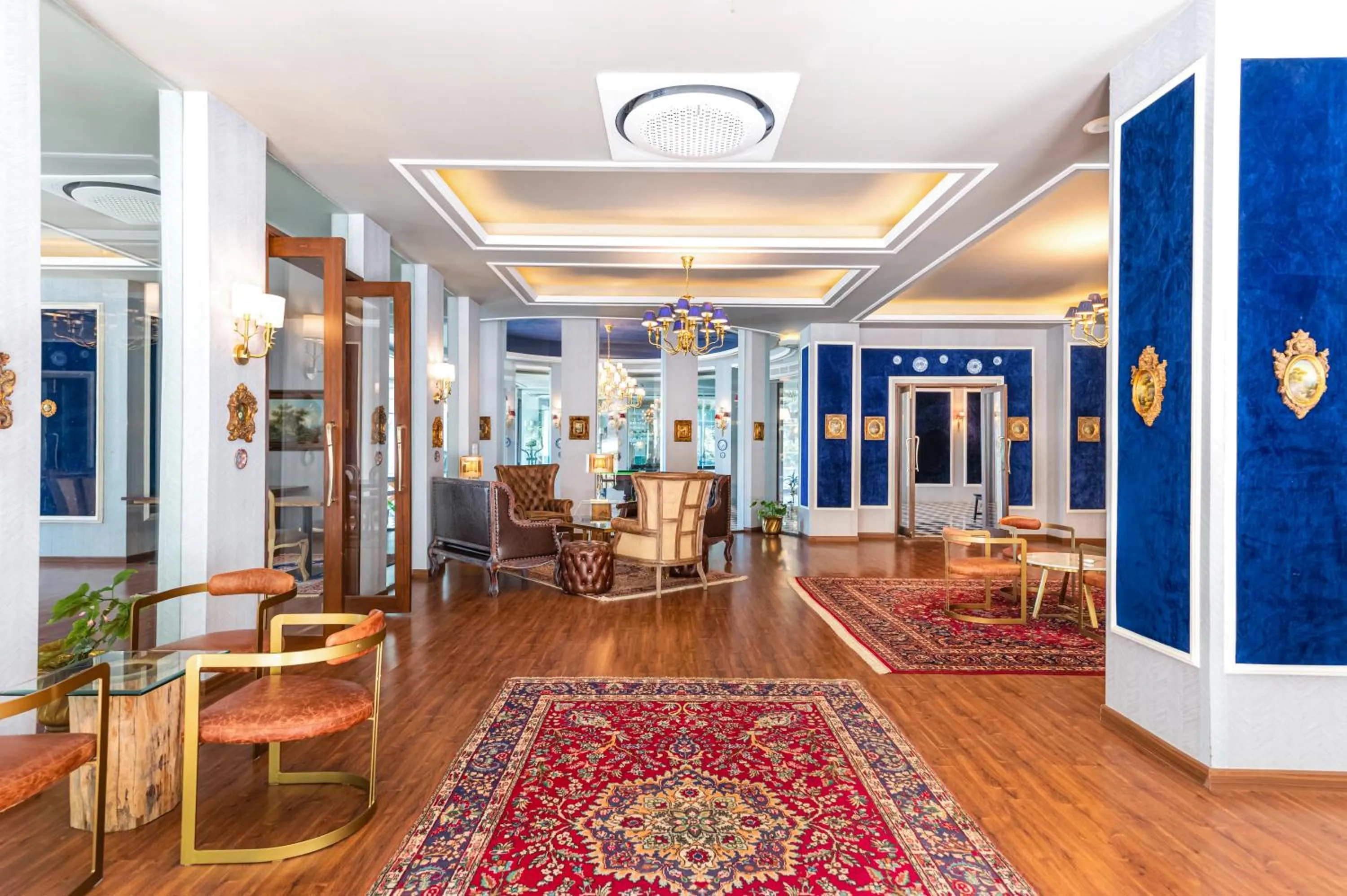 Seating area in The Manor Sports and Wellness Hotel