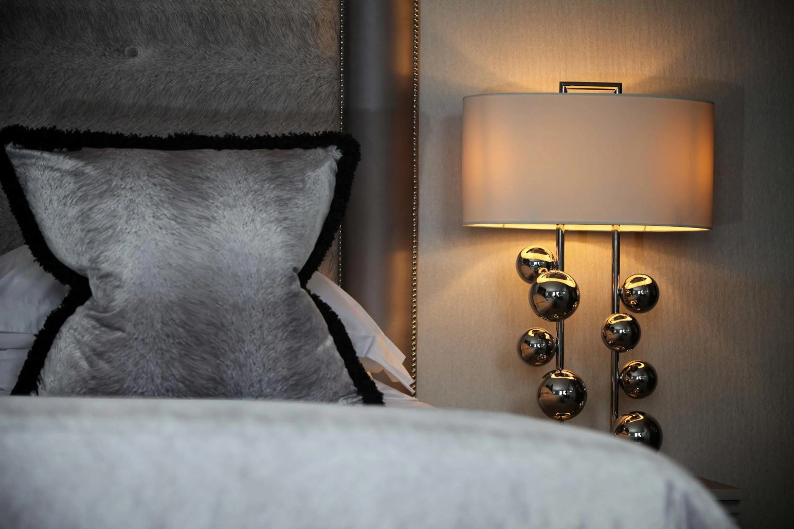 Bedroom, Bed in The Eccleston Hotel; BW Signature Collection